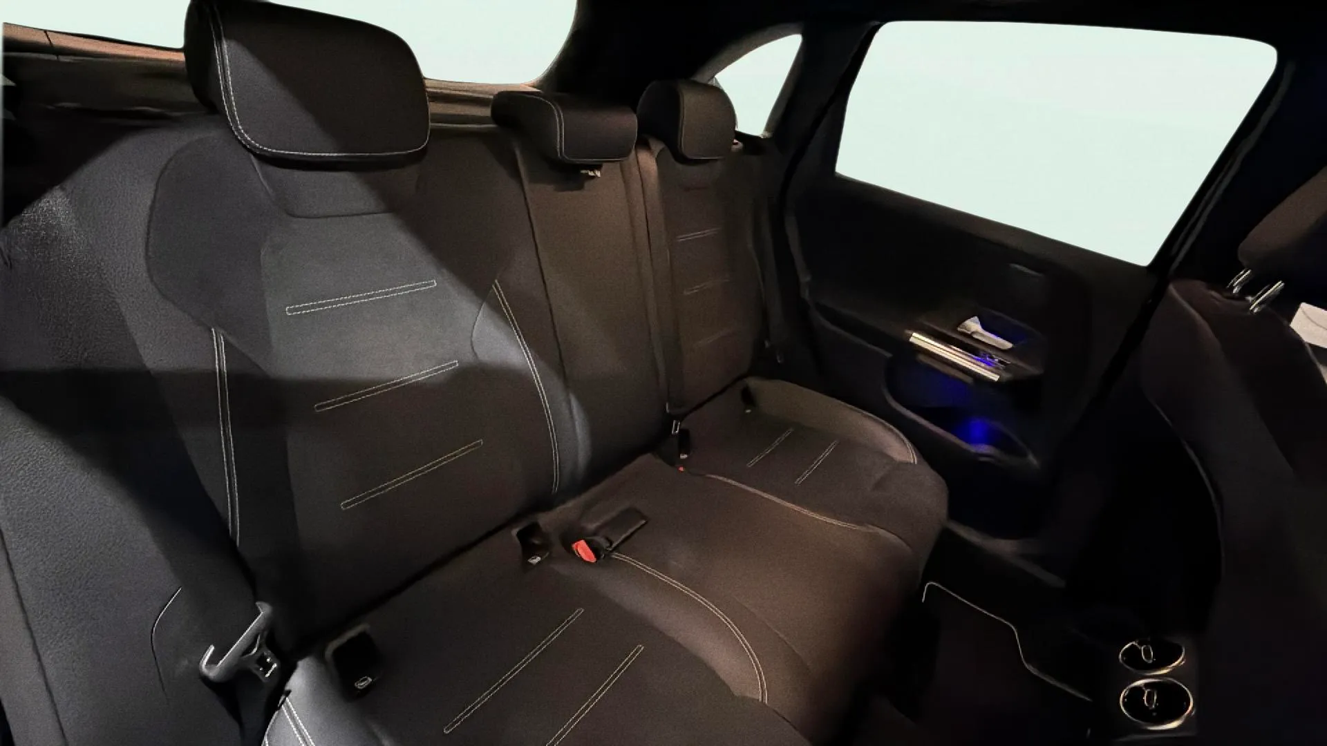 Mercedes-Benz Clase B B 200 d - foto 12