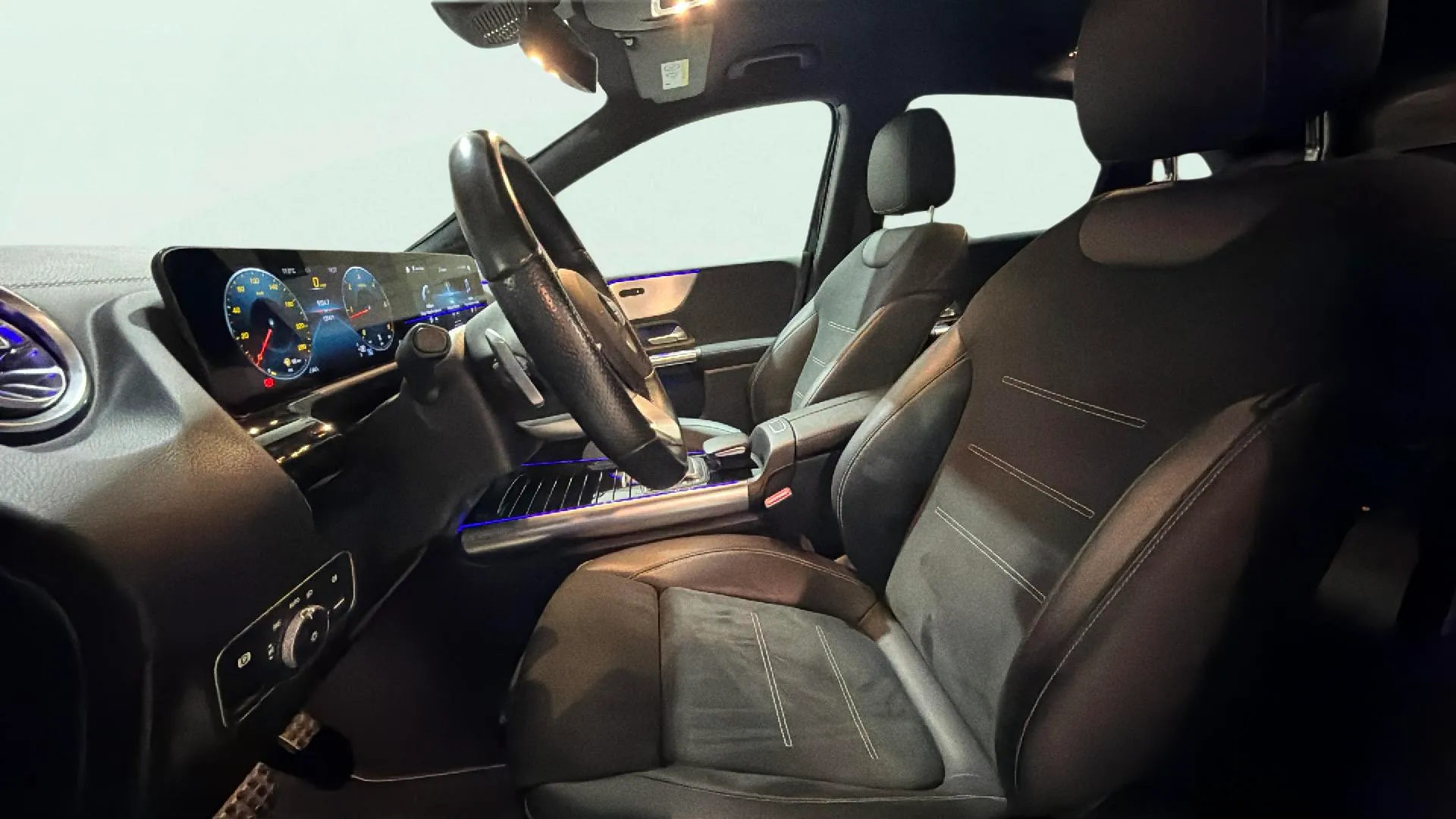Mercedes-Benz Clase B B 200 d - foto 9