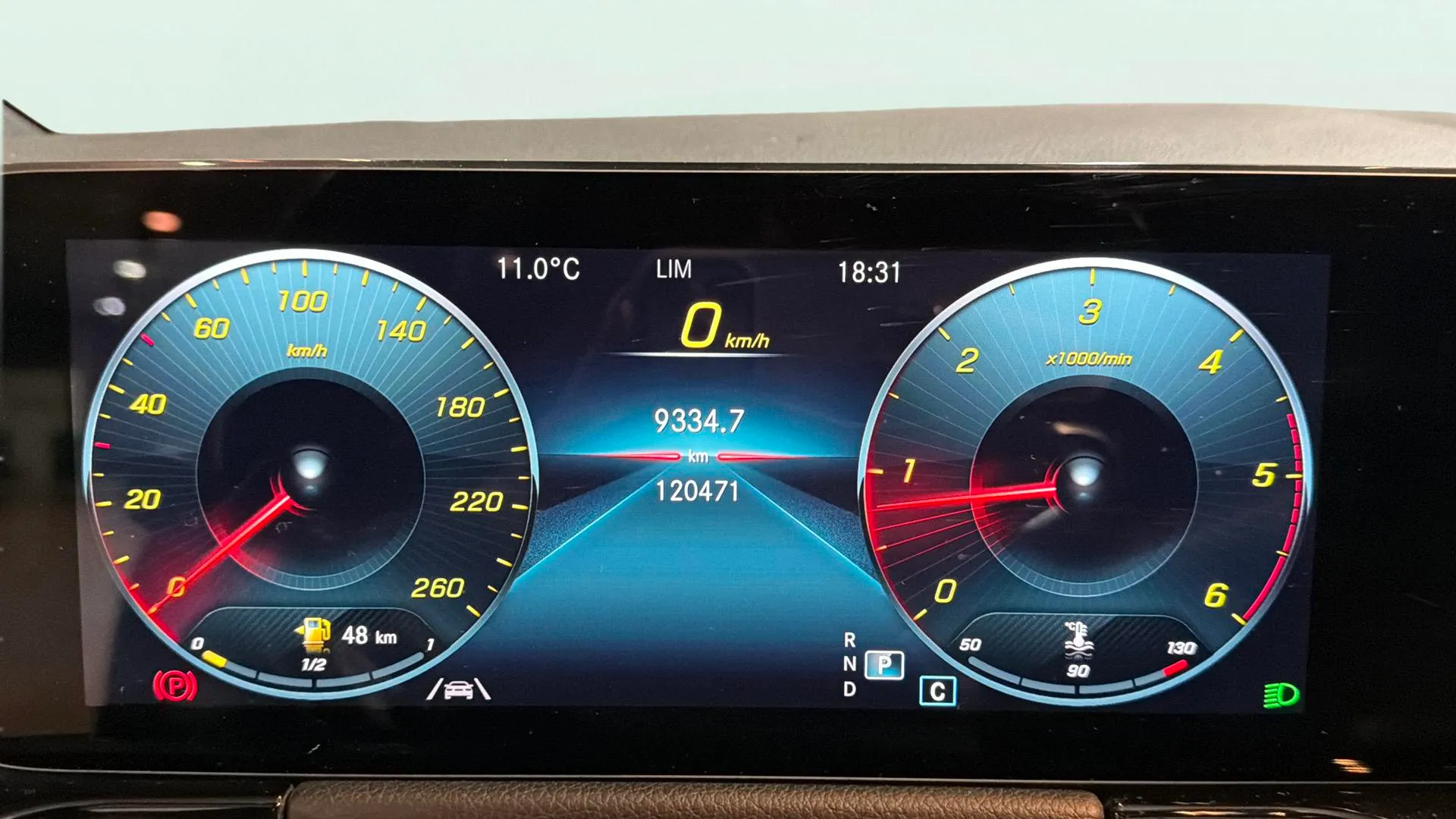 Mercedes-Benz Clase B B 200 d - foto 15