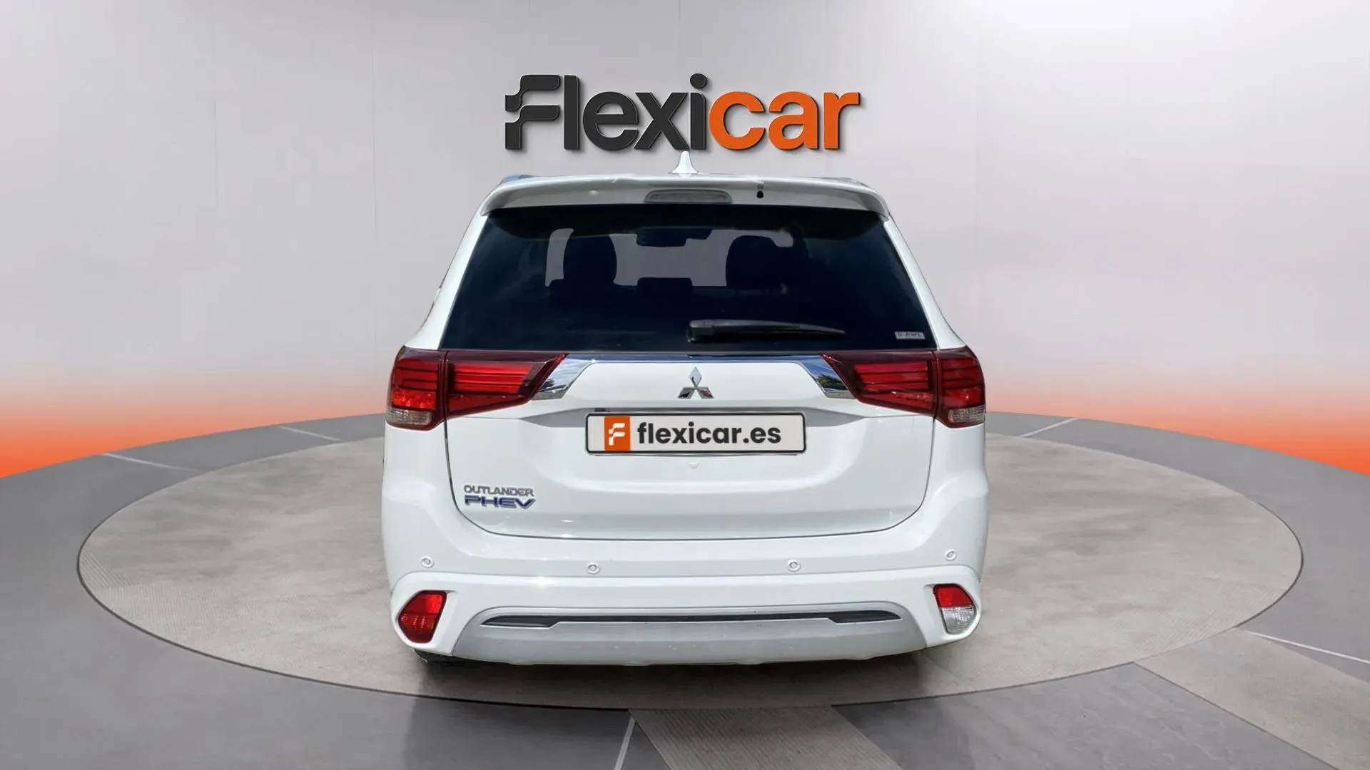 Mitsubishi Outlander 2.4 PHEV Kaiteki 4WD - foto 4