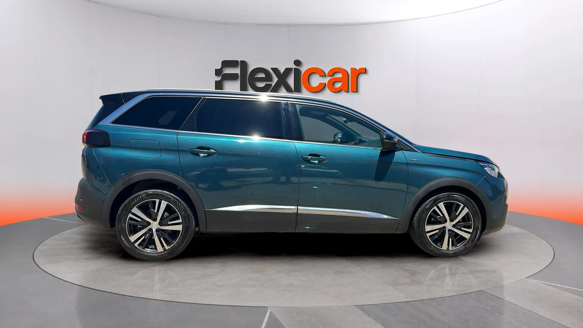 Peugeot 5008 GT Line 1.5L BlueHDi - foto 2