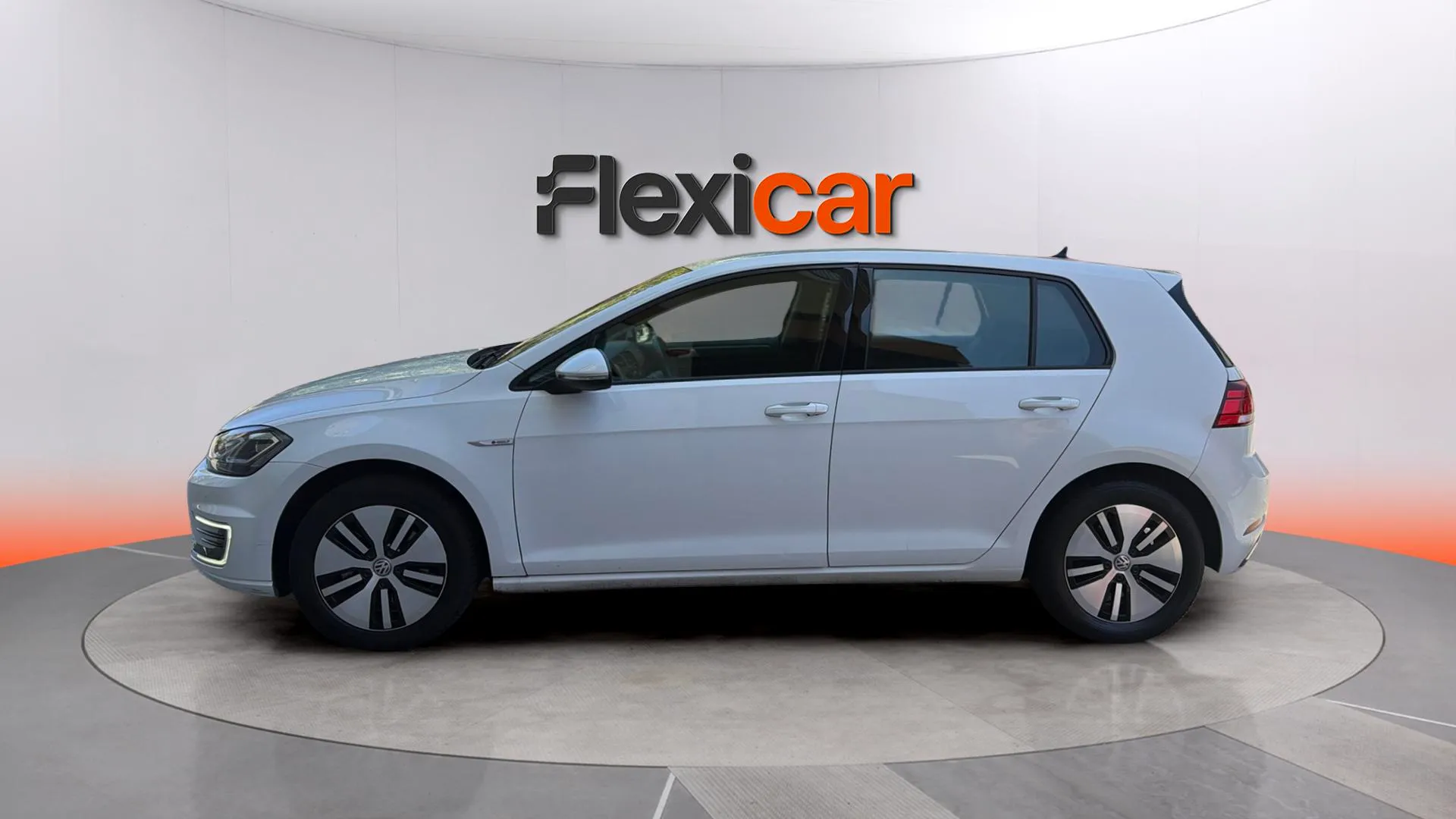 Volkswagen Golf e-Golf ePower - foto 2
