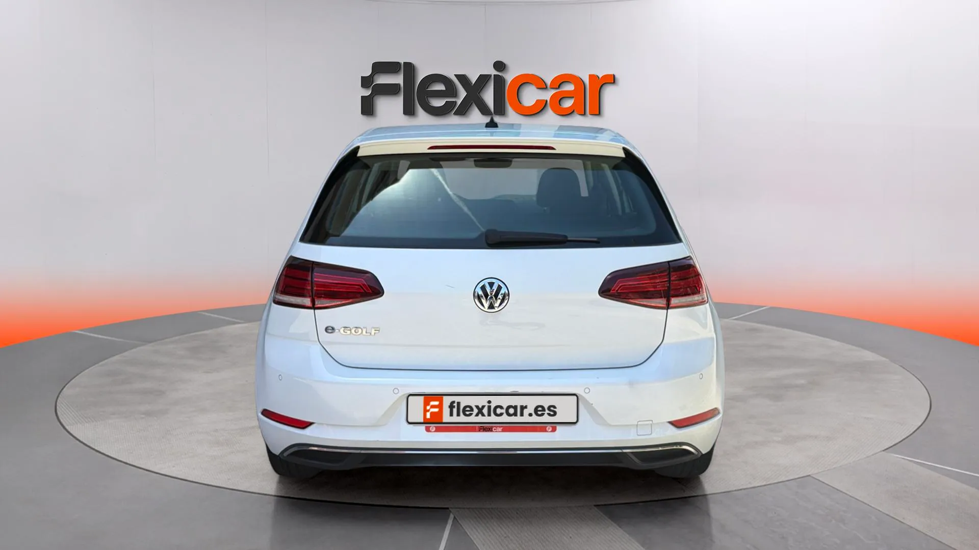 Volkswagen Golf e-Golf ePower - foto 10