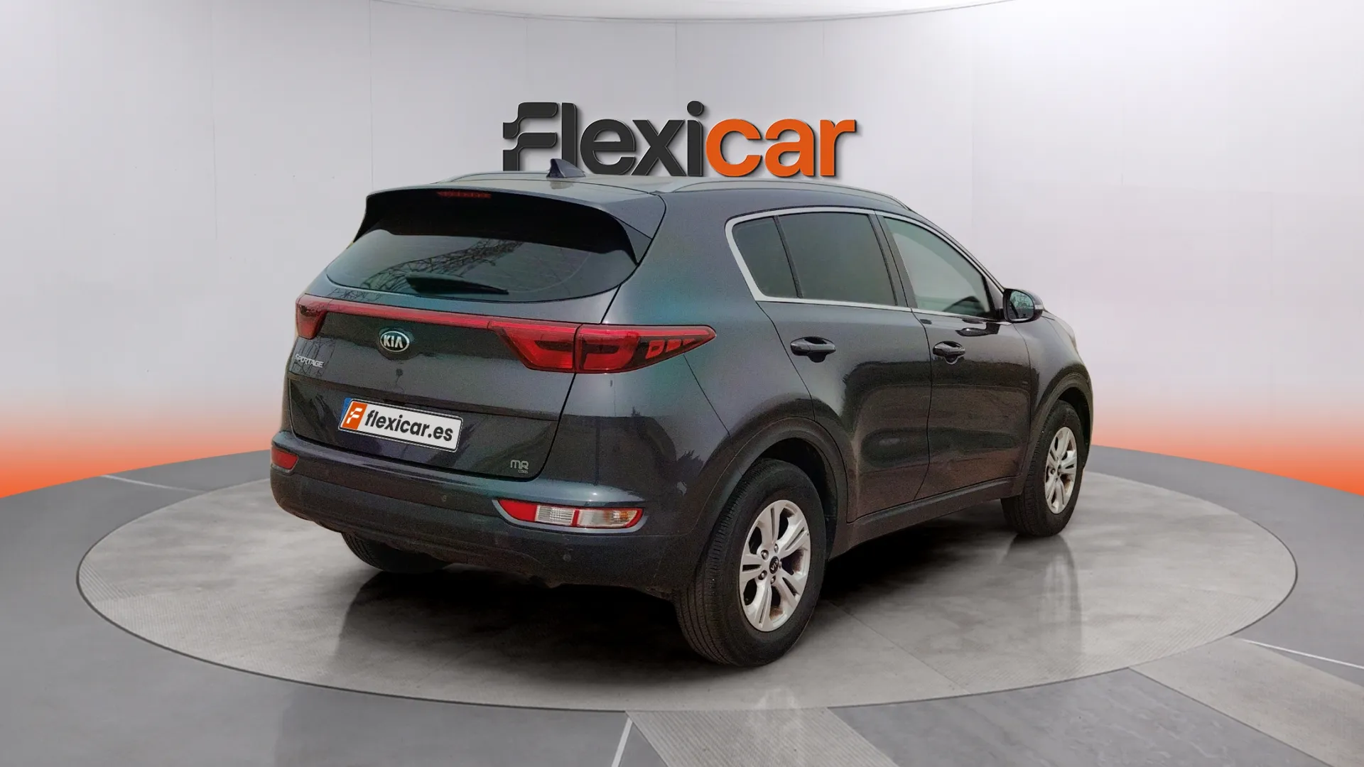 Kia Sportage 1.6 GDi Basic 4x2 - foto 8