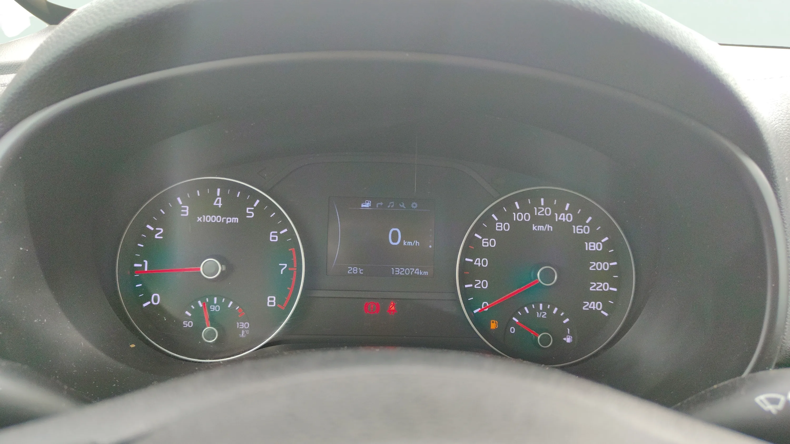 Kia Sportage 1.6 GDi Basic 4x2 - foto 12