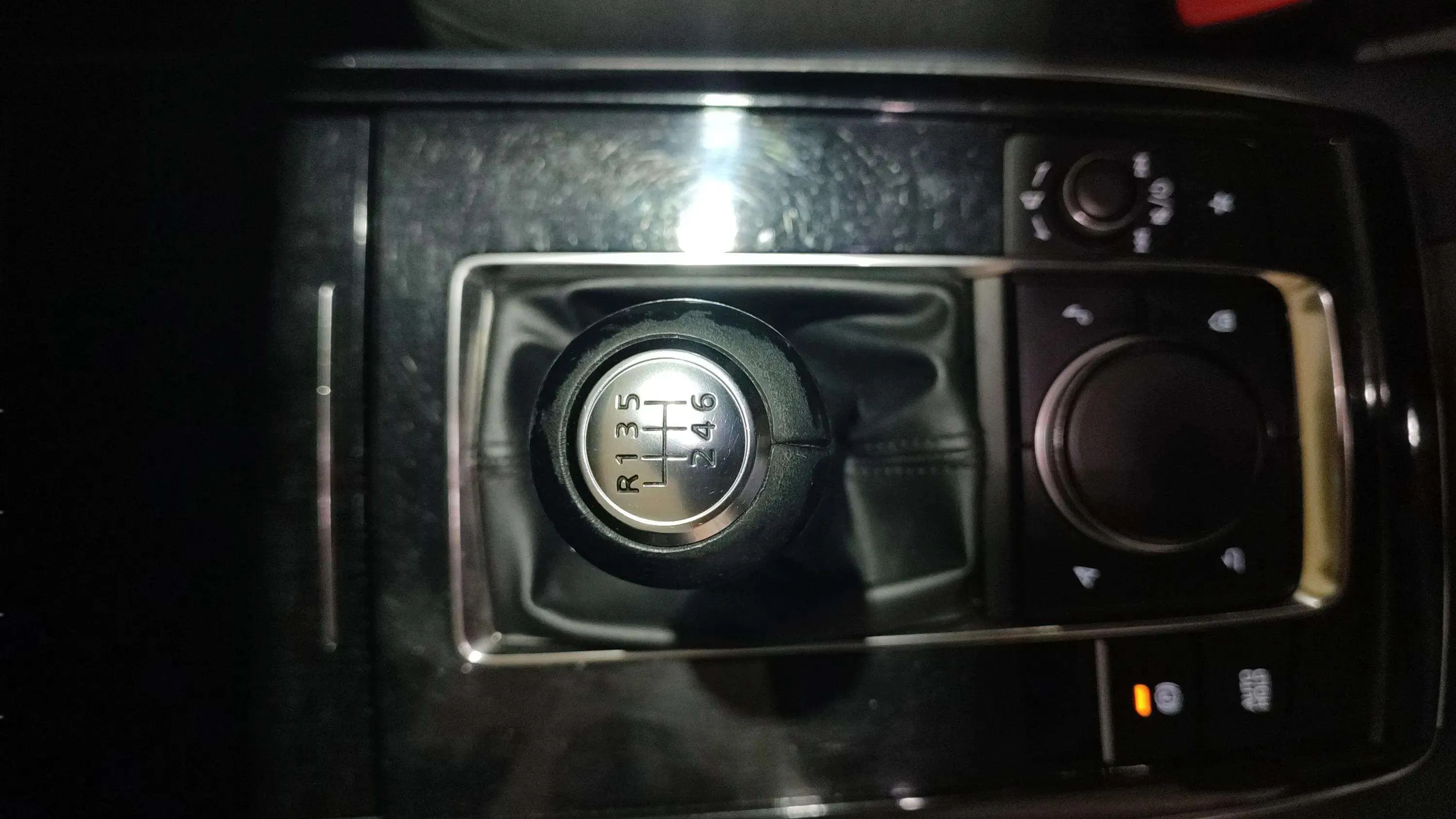 Mazda CX-30 SKYACTIV-X 2.0 Zenith - foto 14