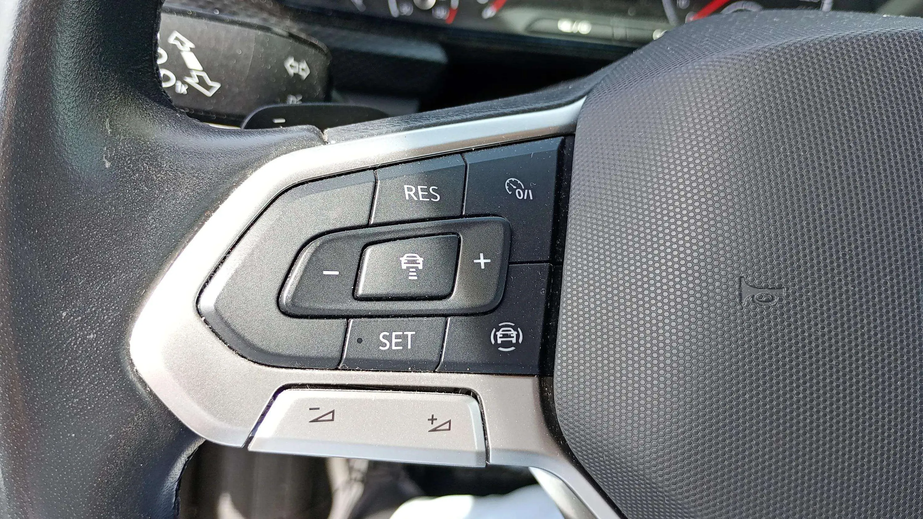 Volkswagen T-Cross Advance 1.0 TSI DSG - foto 18