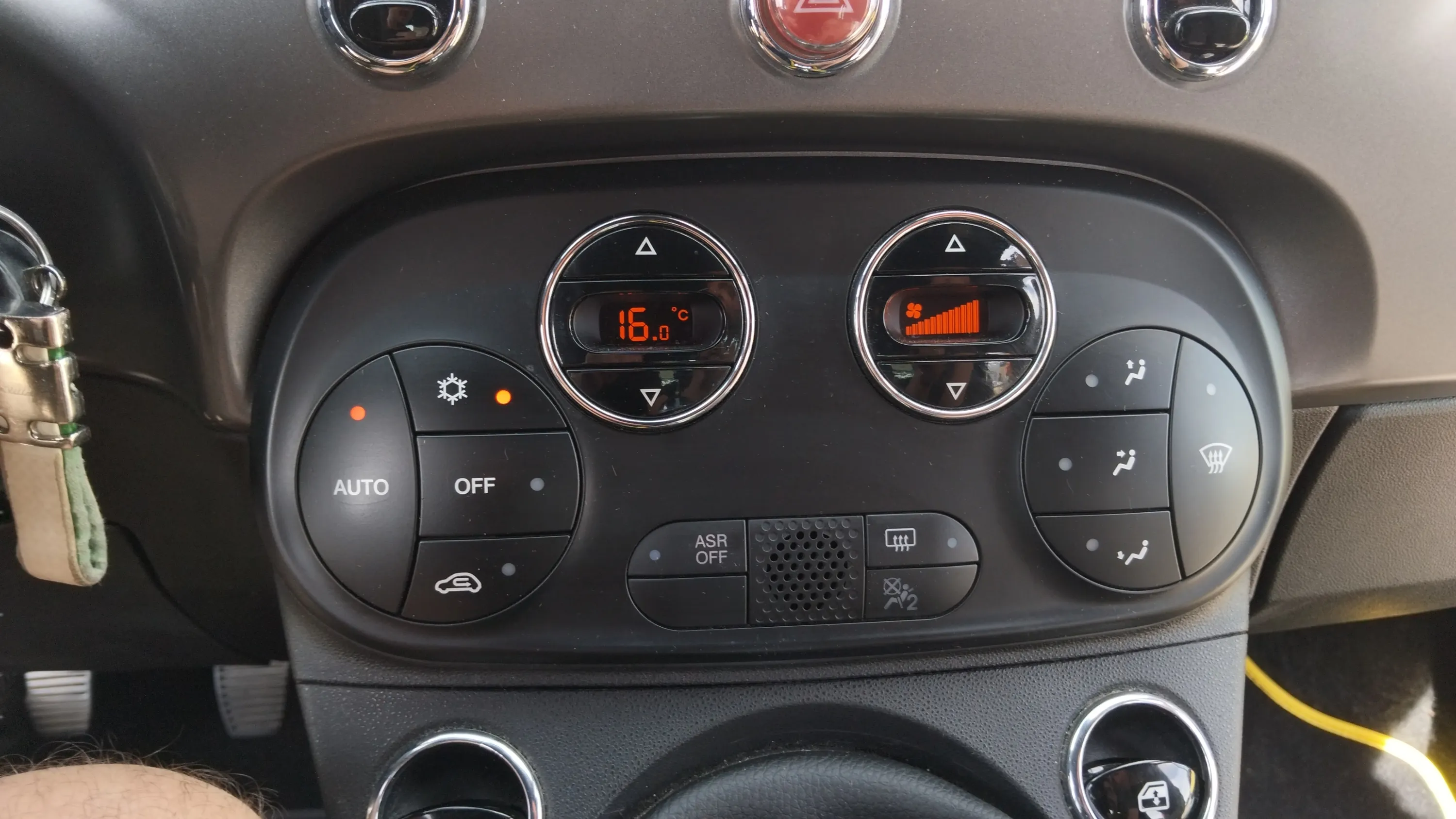 Fiat 500 1.2 Aniversario - foto 17