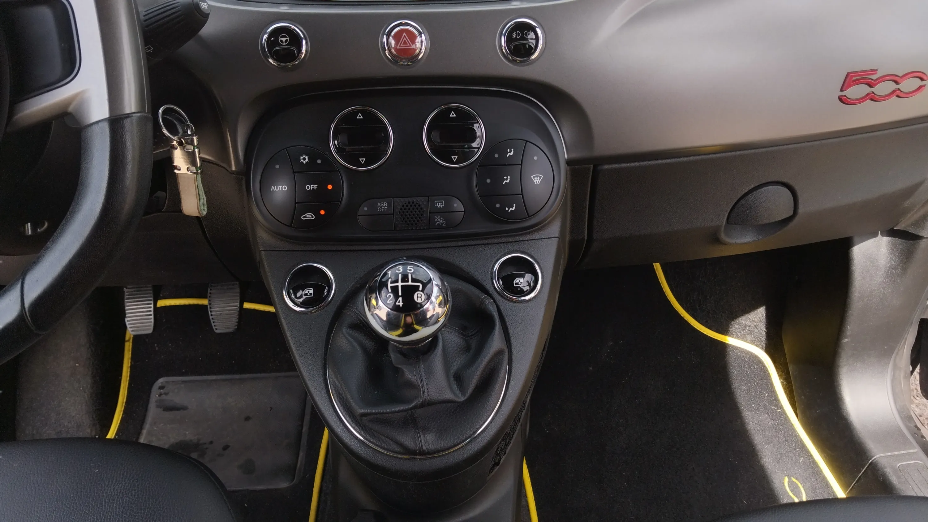 Fiat 500 1.2 Aniversario - foto 18