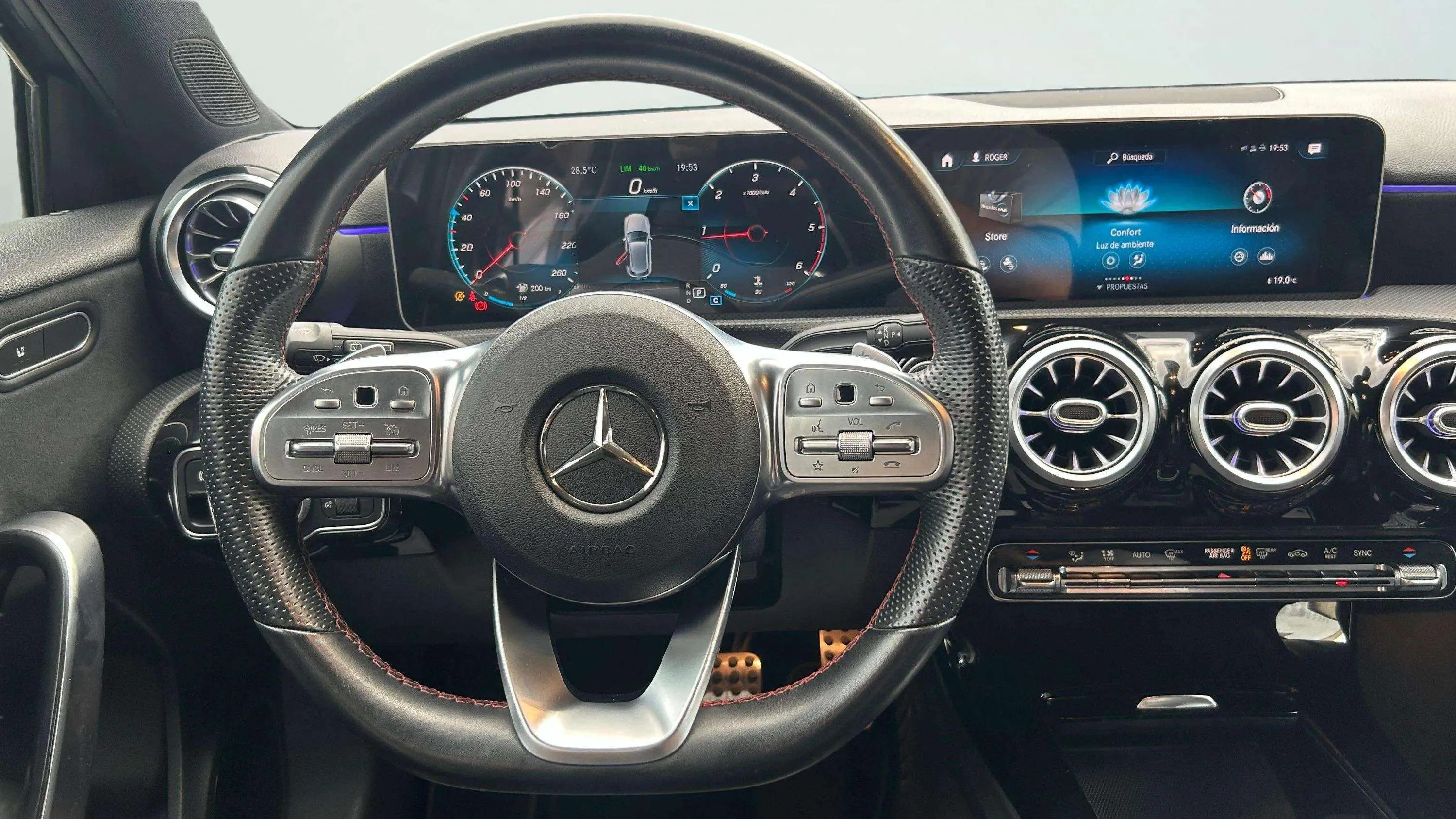 Mercedes-Benz Clase A A 180 d - foto 11