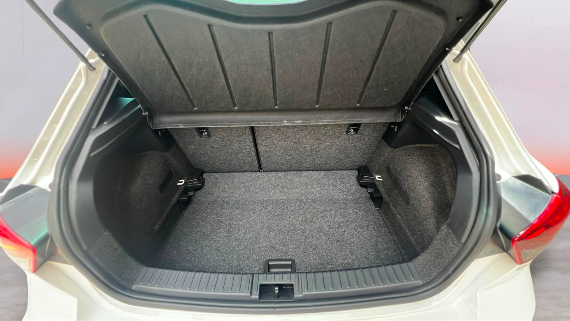 SEAT Ibiza 1.0 MPI Reference Salta - foto 12