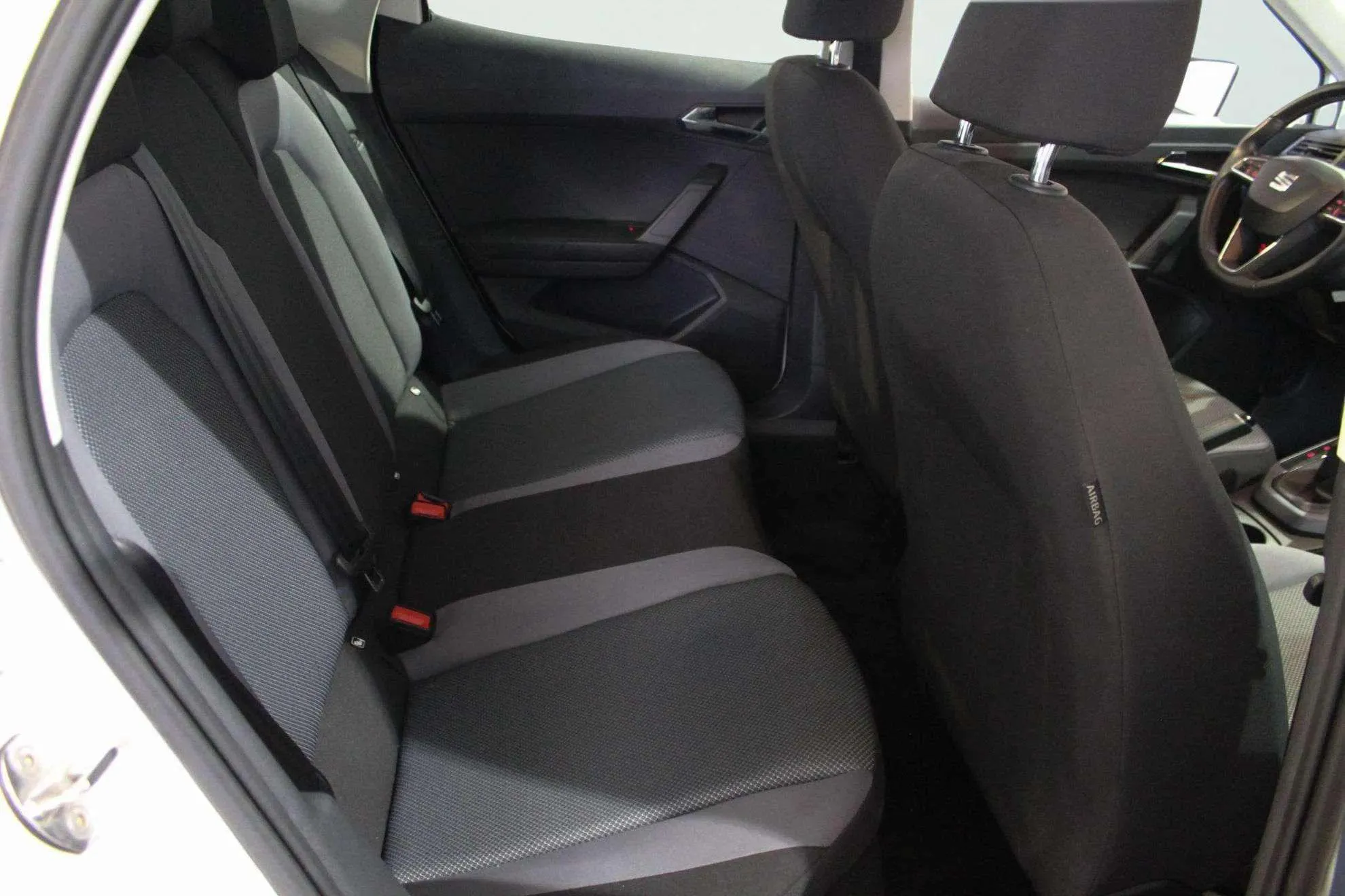 SEAT Arona 1.0 TSI Style - foto 14