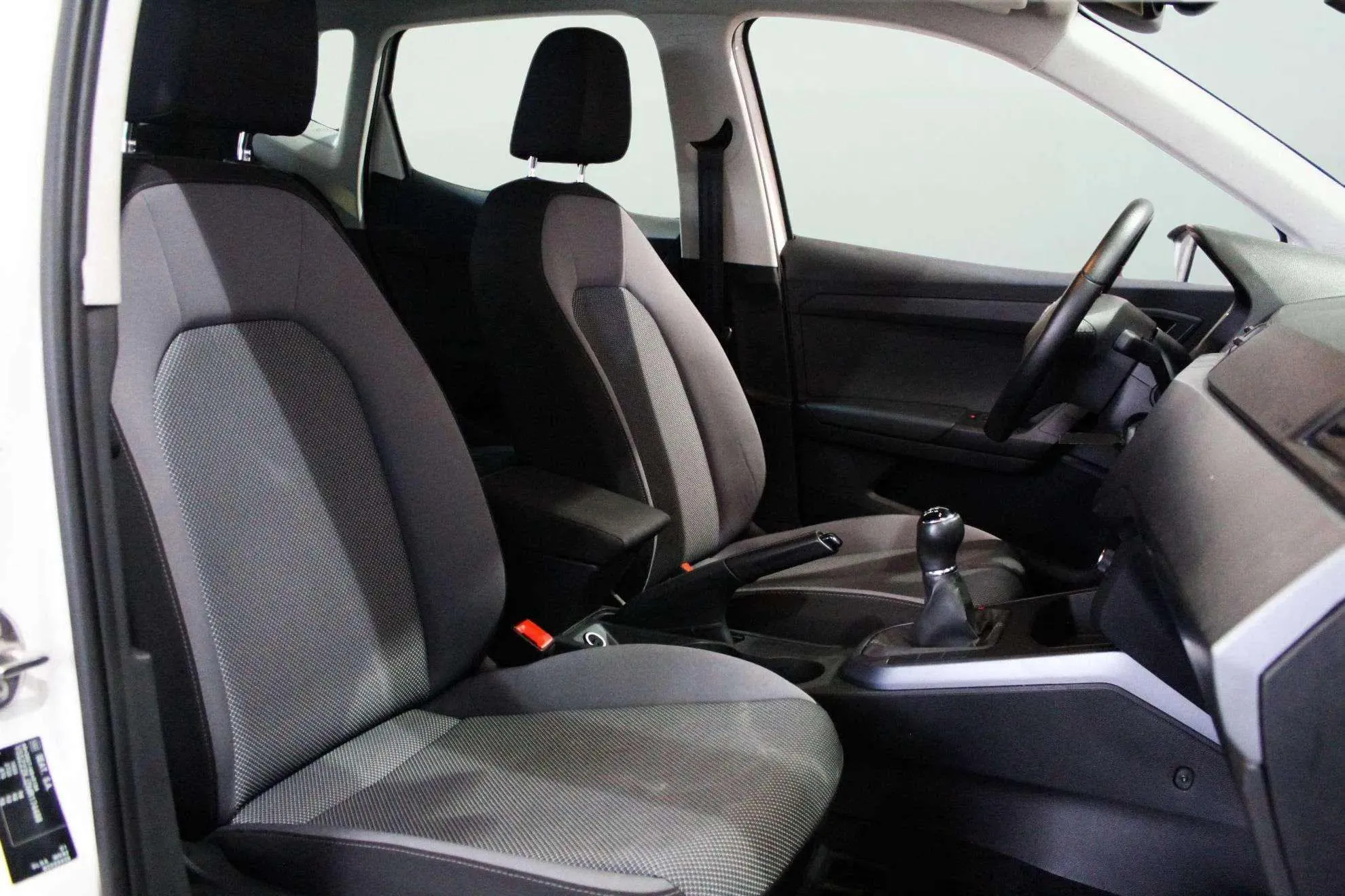 SEAT Arona 1.0 TSI Style - foto 21