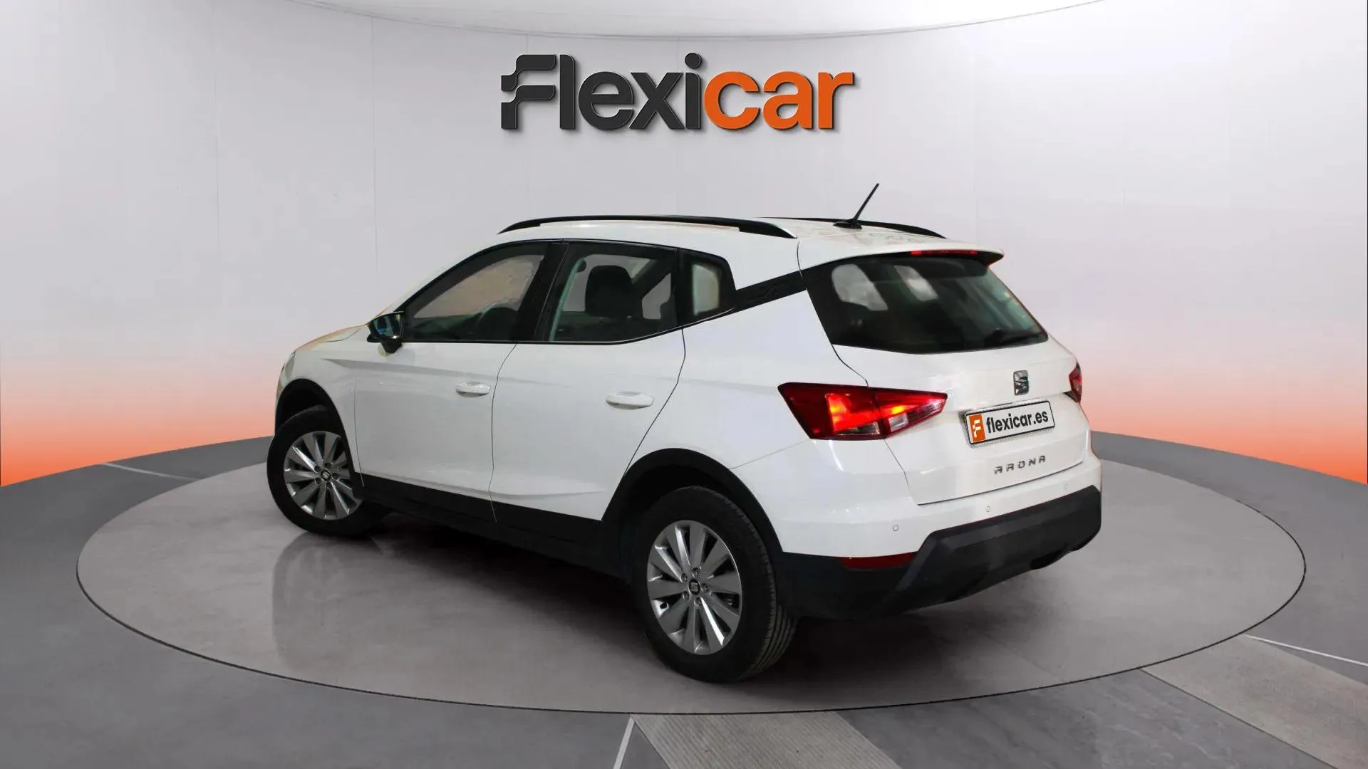 SEAT Arona 1.0 TSI Style - foto 3