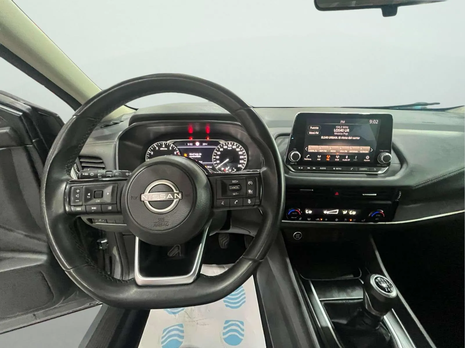 Nissan Qashqai DIG-T N-Connecta - foto 21