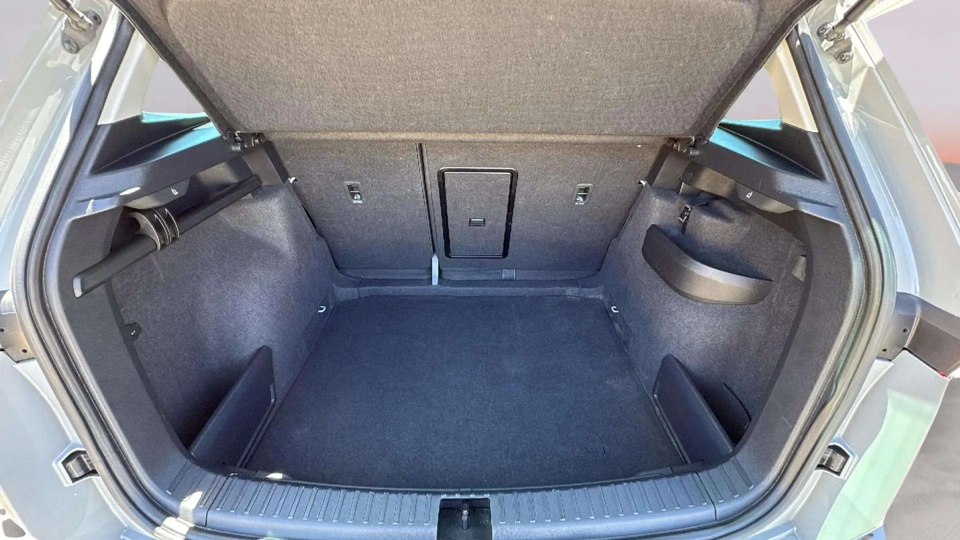 Škoda Karoq 1.5 TSI DSG ACT Design - foto 19