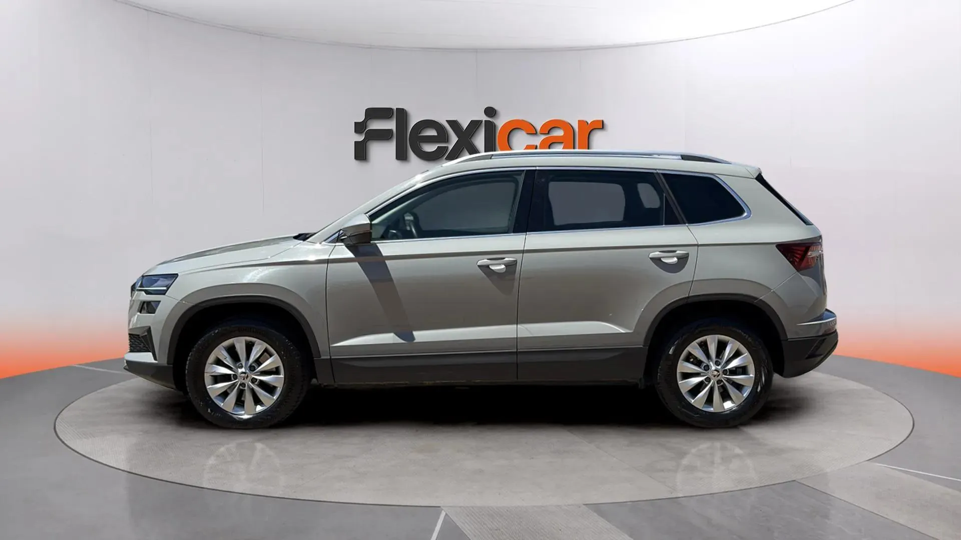 Škoda Karoq 1.5 TSI DSG ACT Design - foto 4