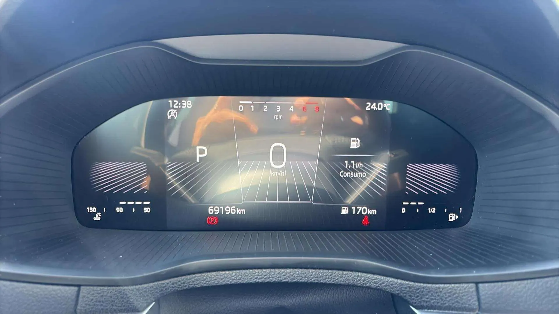 Škoda Karoq 1.5 TSI DSG ACT Design - foto 11