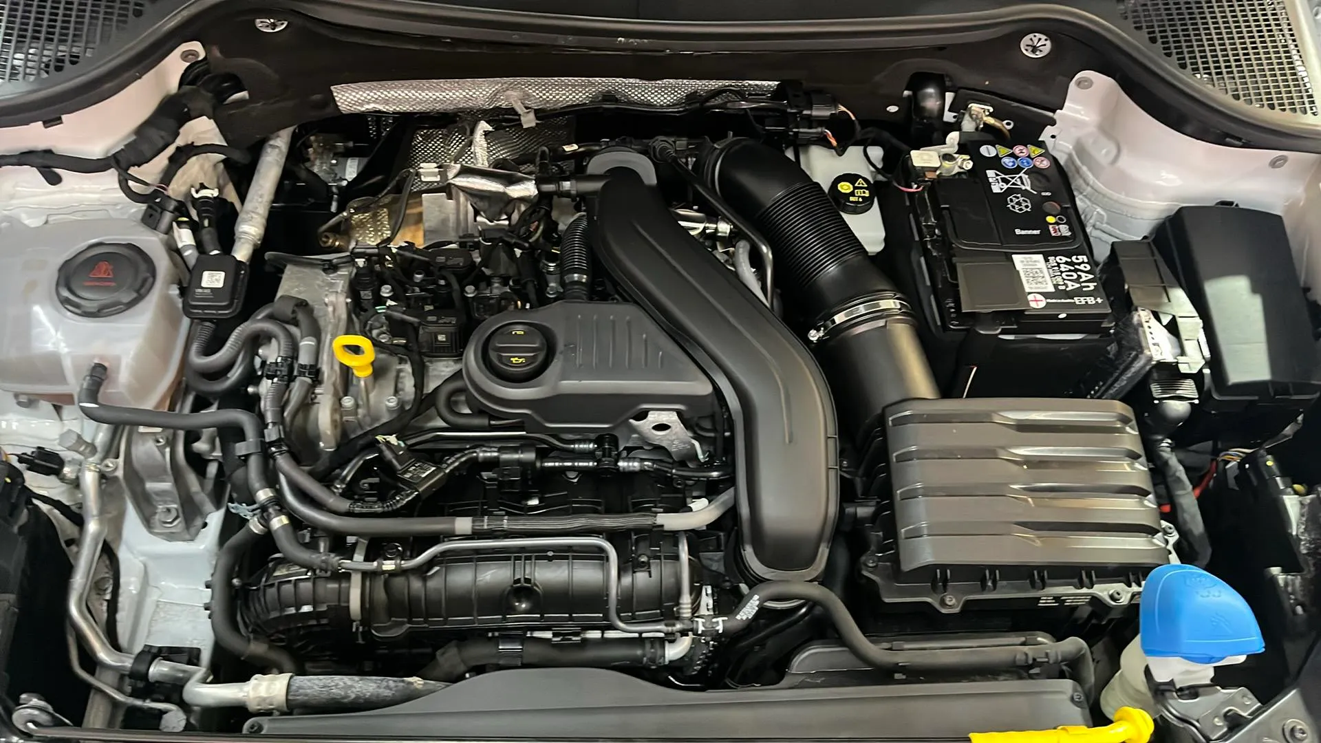 Škoda Karoq 1.5 TSI DSG ACT Selection - foto 22