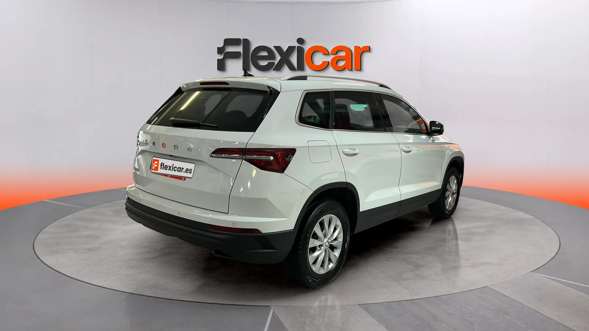 Škoda Karoq 1.5 TSI DSG ACT Selection - foto 7