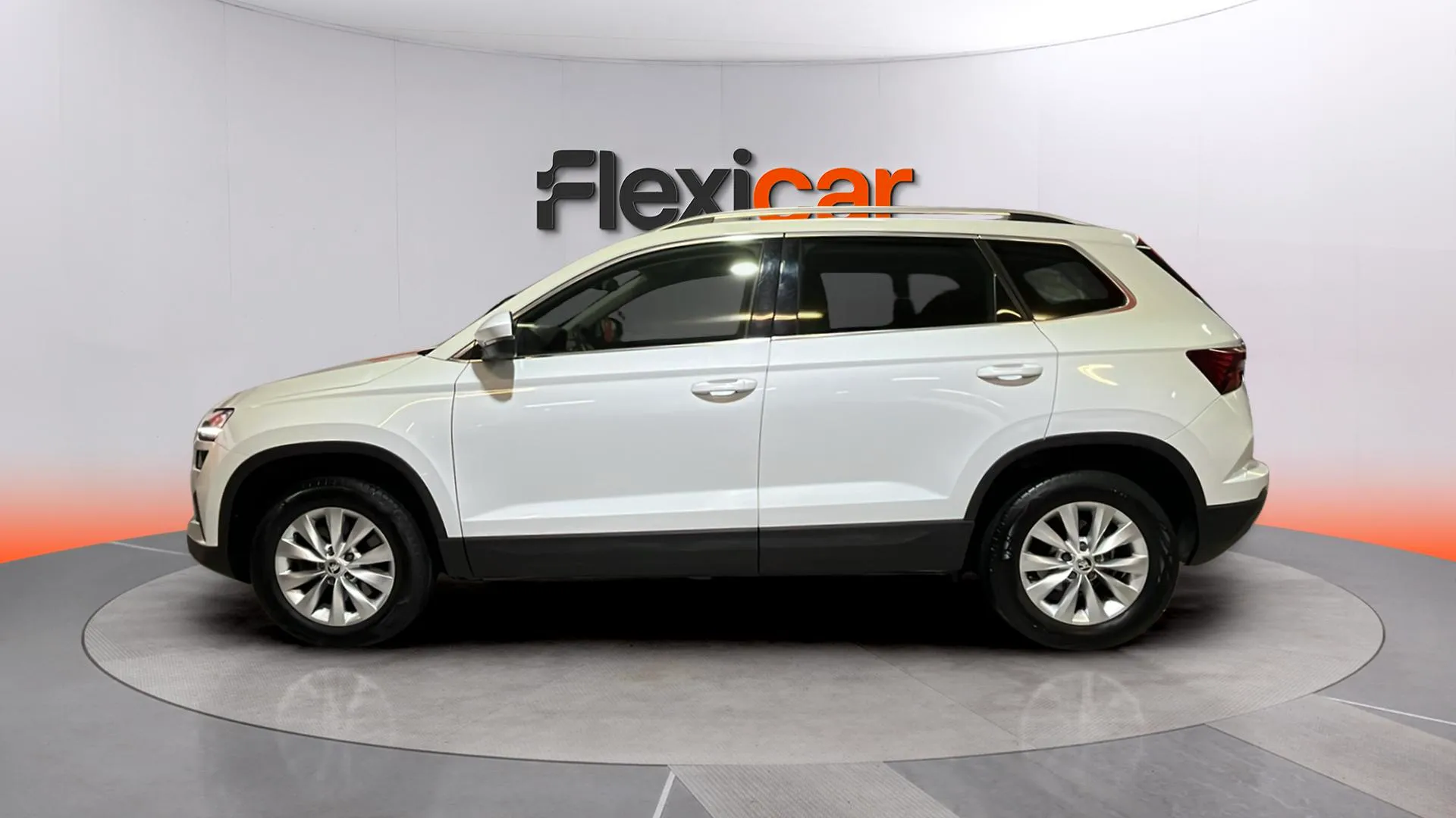 Škoda Karoq 1.5 TSI DSG ACT Selection - foto 4