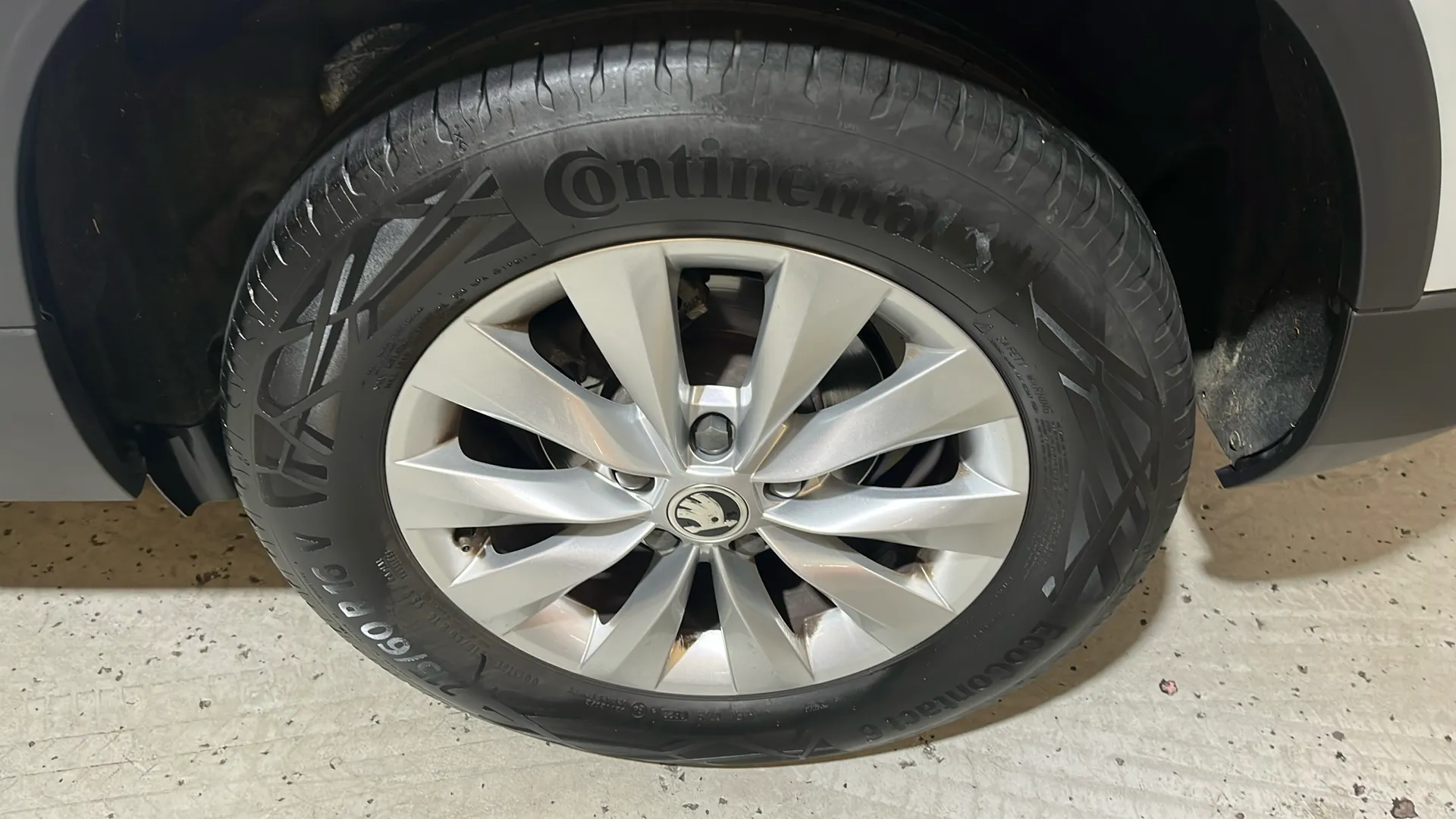 Škoda Karoq 1.5 TSI DSG ACT Selection - foto 23
