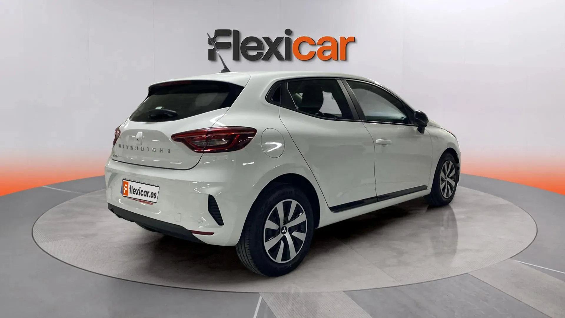 Mitsubishi Colt 100T Kaiteki - foto 7