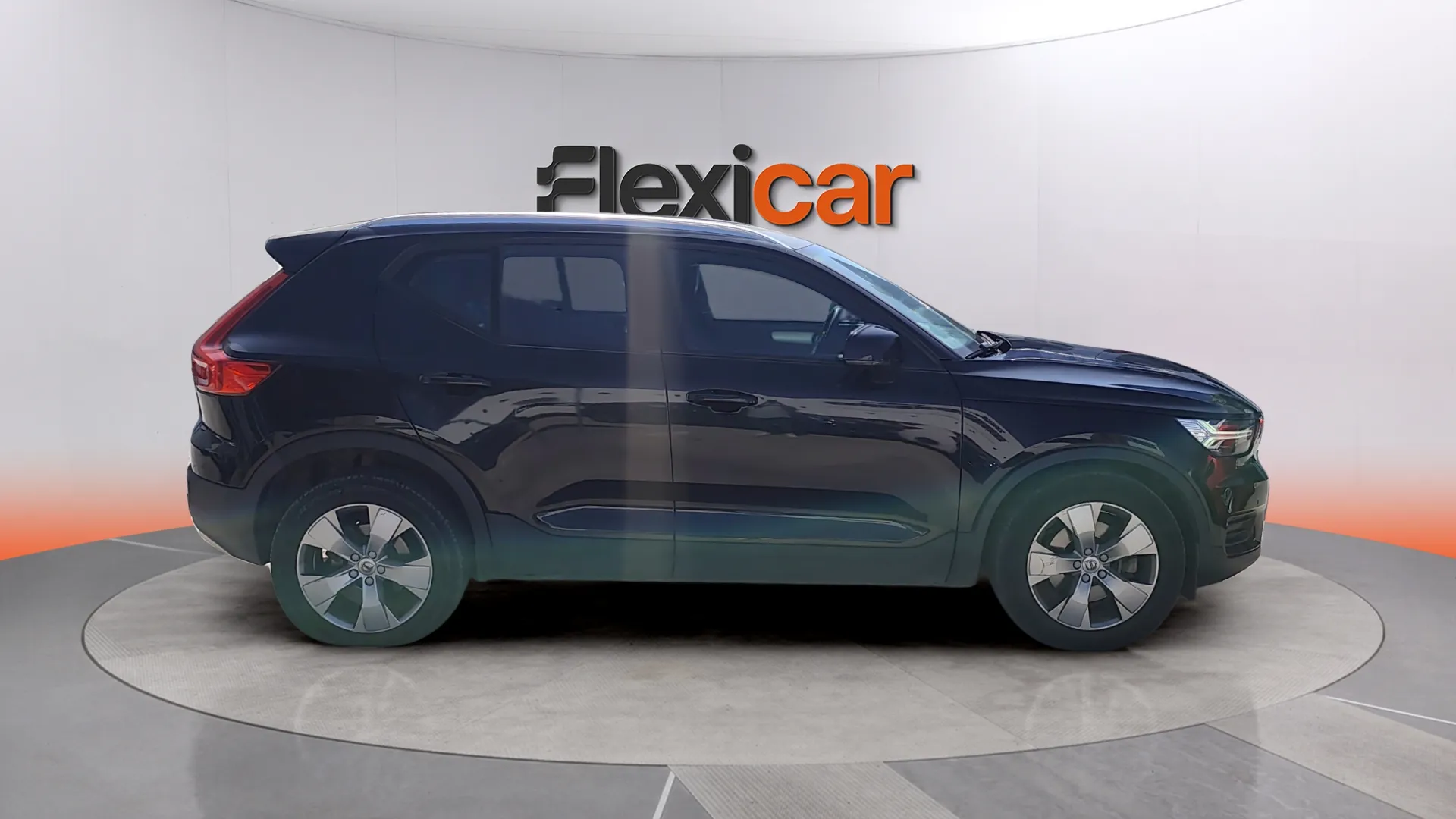 Volvo XC40 2.0 D4 AWD Business Plus - foto 5