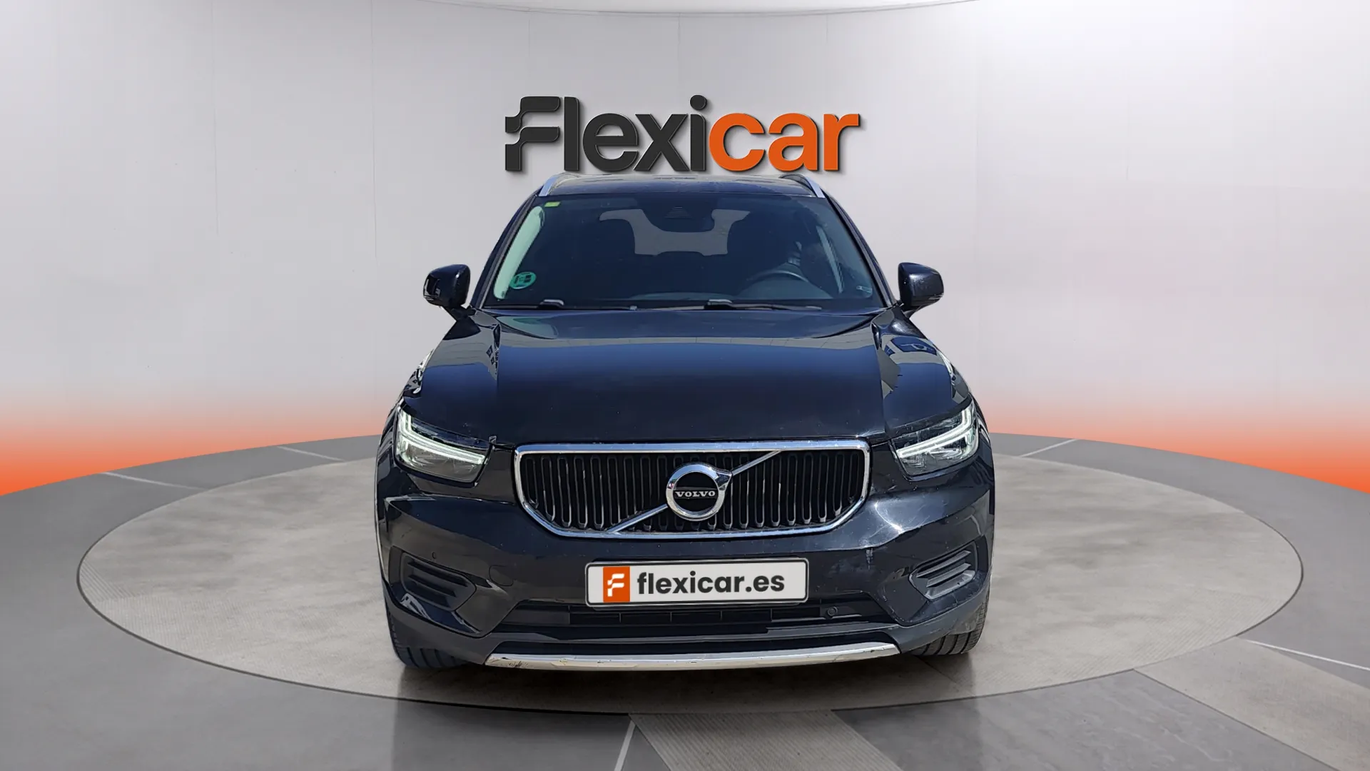 Volvo XC40 2.0 D4 AWD Business Plus - foto 2