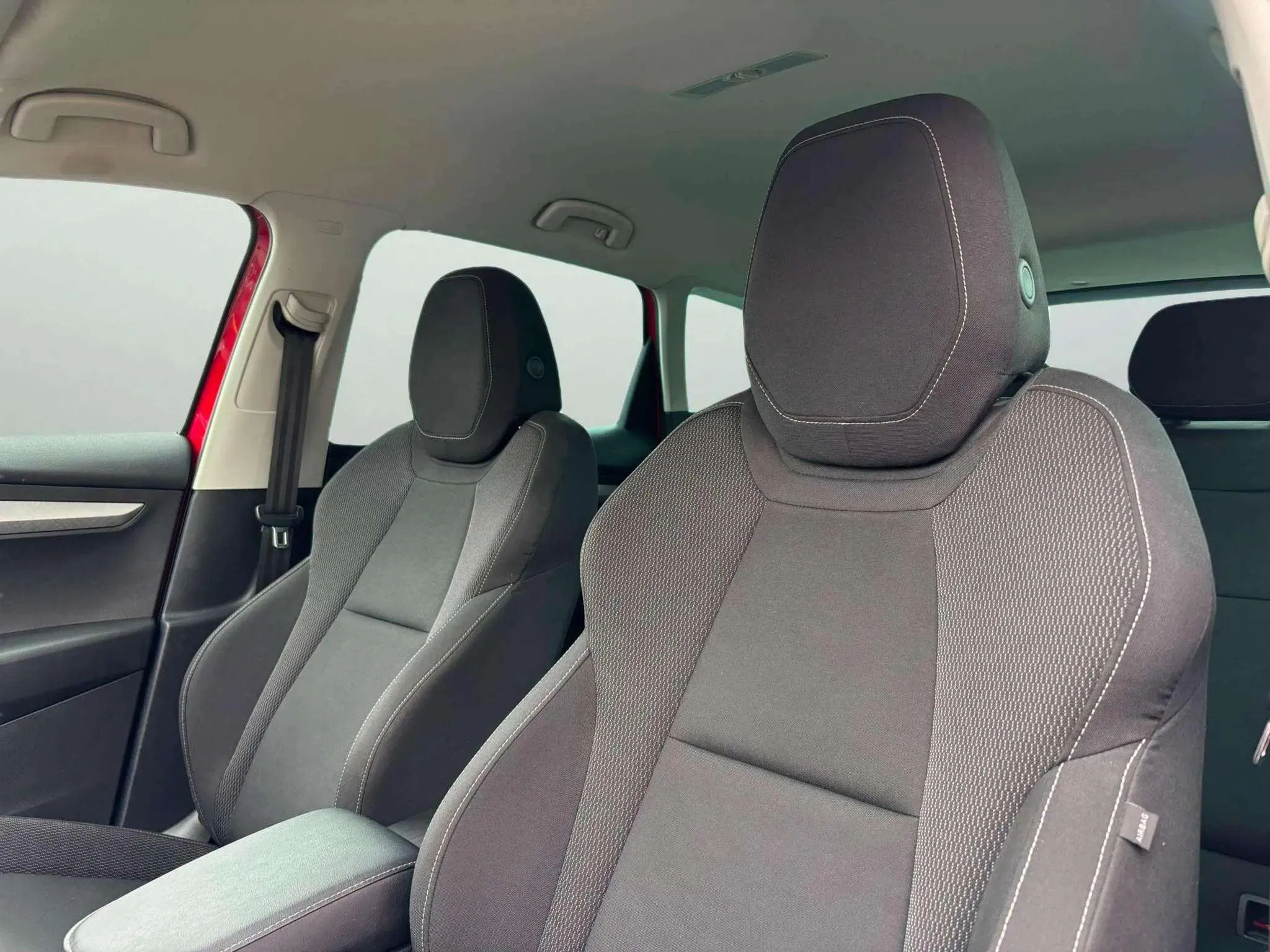 Škoda Karoq 1.5 TSI ACT Style - foto 18