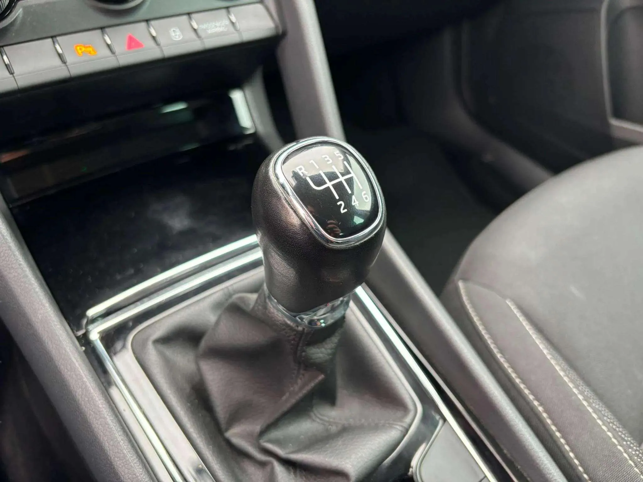 Škoda Karoq 1.5 TSI ACT Style - foto 13