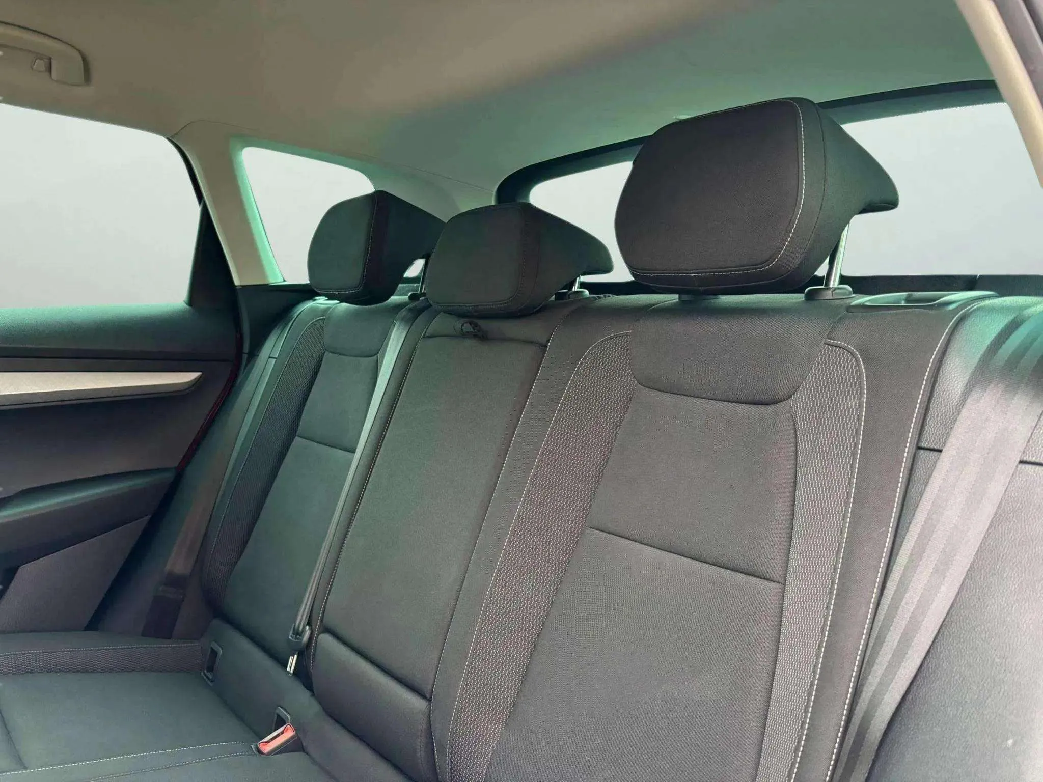 Škoda Karoq 1.5 TSI ACT Style - foto 21