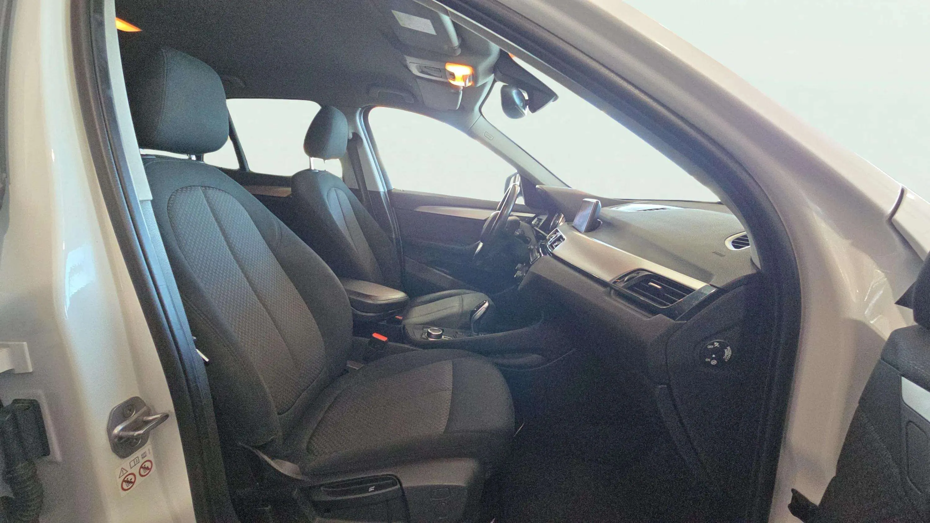 BMW X1 sDrive18d - foto 14