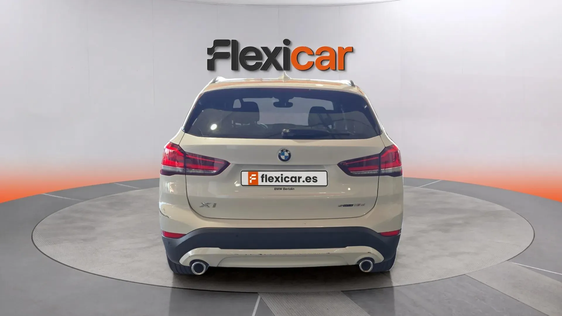 BMW X1 sDrive18d - foto 6