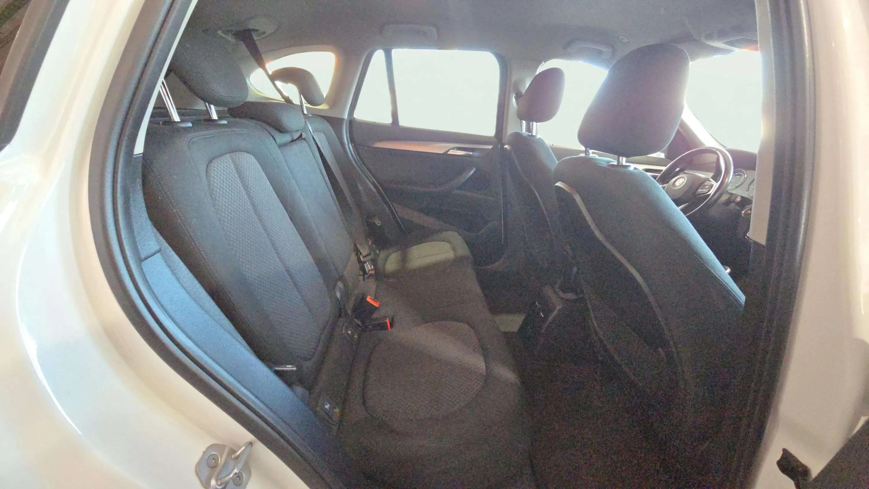 BMW X1 sDrive18d - foto 15