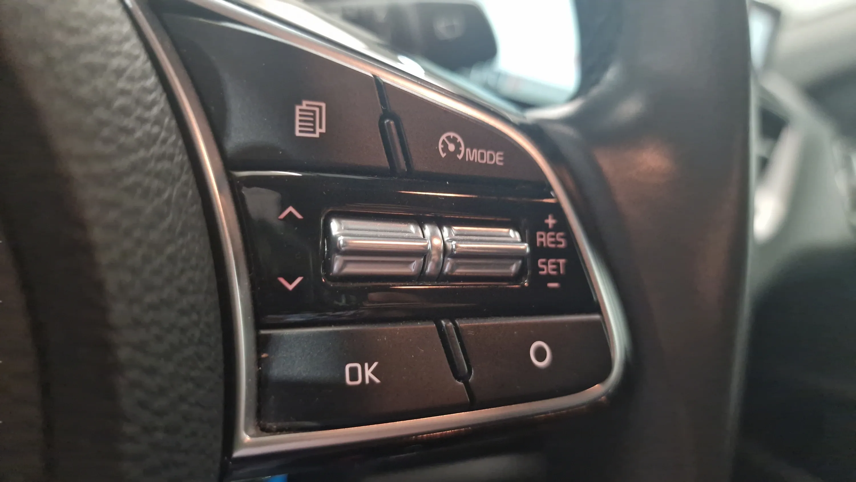 Kia XCeed 1.0 T-GDi Concept - foto 18