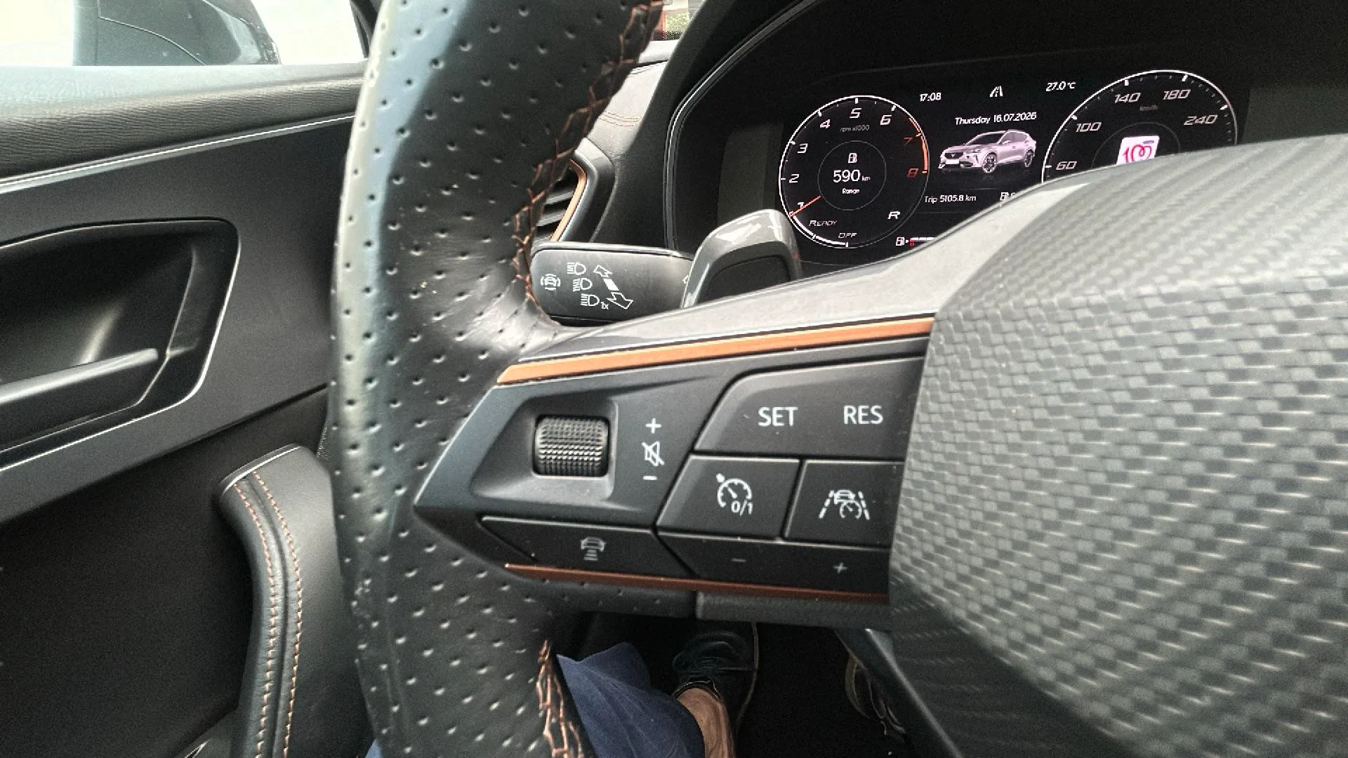 Cupra Formentor 1.5 TSI - foto 14