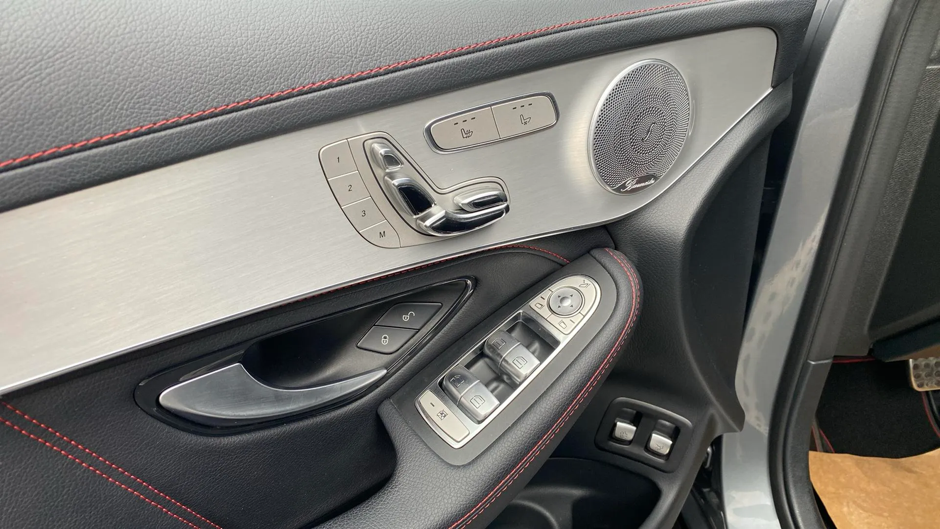 Mercedes-Benz GLC Mercedes-AMG GLC 43 4MATIC - foto 25