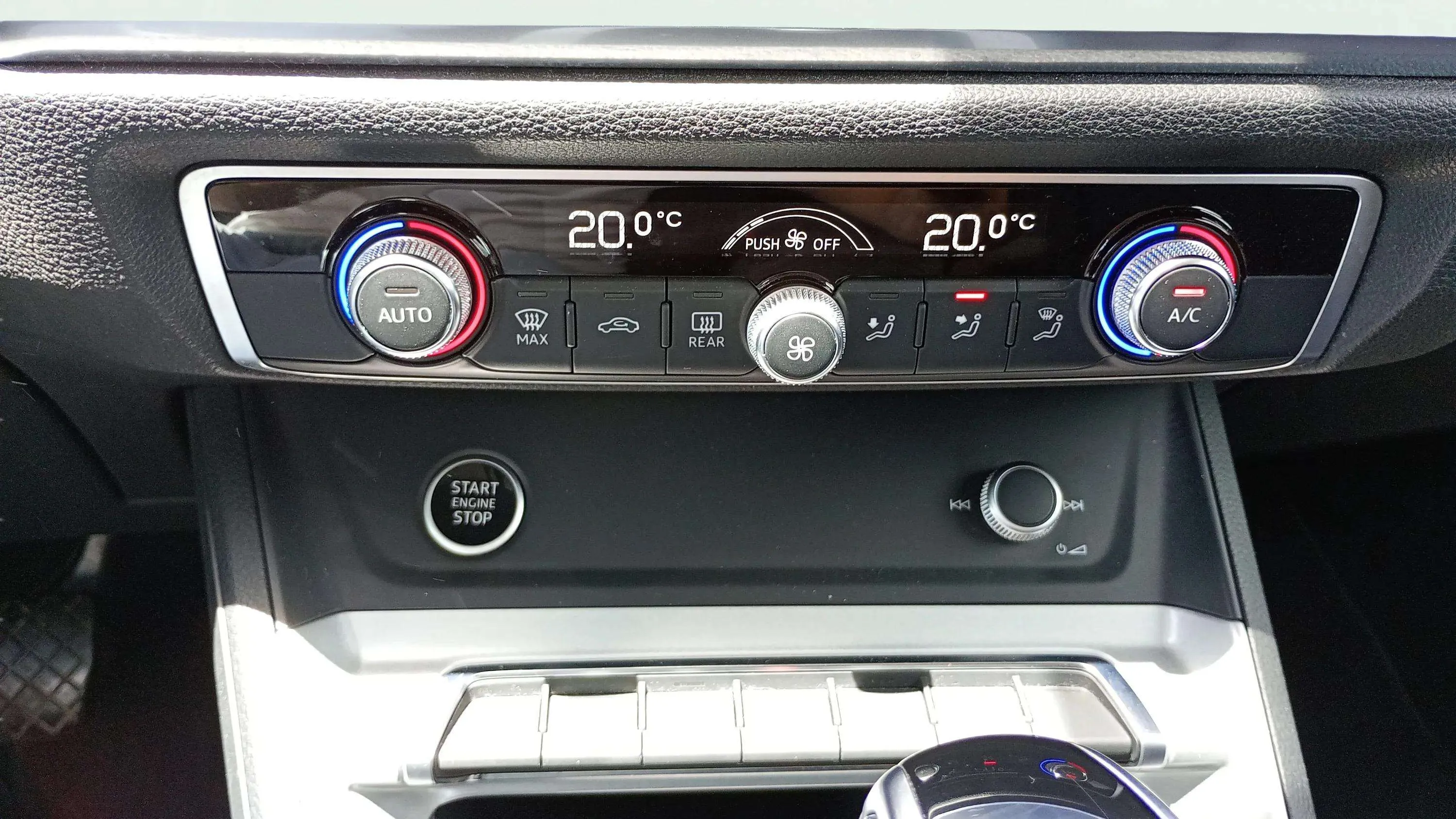 Audi Q3 35 TDI S tronic - foto 19