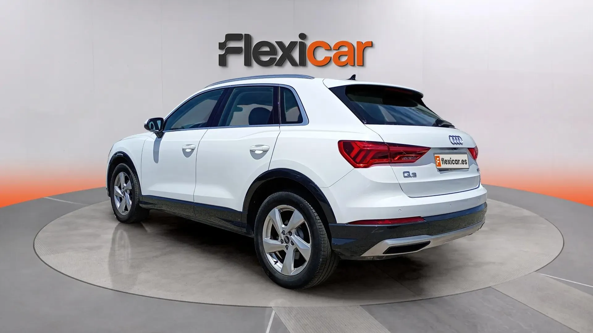 Audi Q3 35 TDI S tronic - foto 3