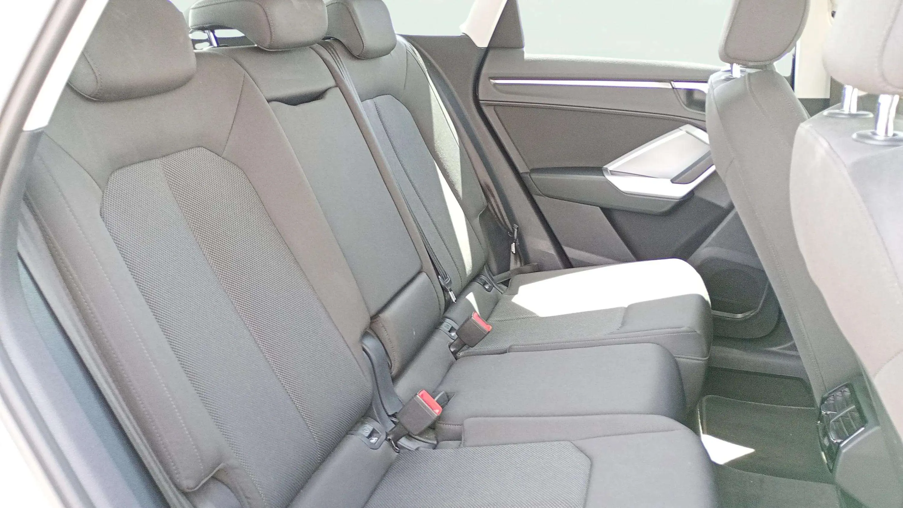 Audi Q3 35 TDI S tronic - foto 15