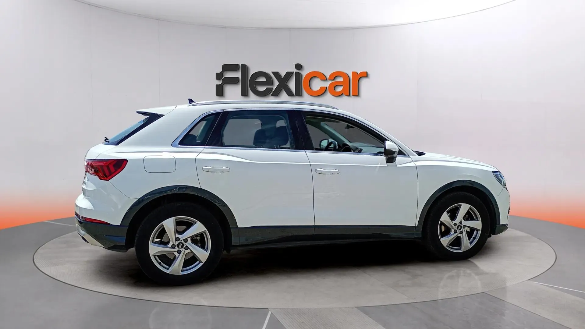 Audi Q3 35 TDI S tronic - foto 7