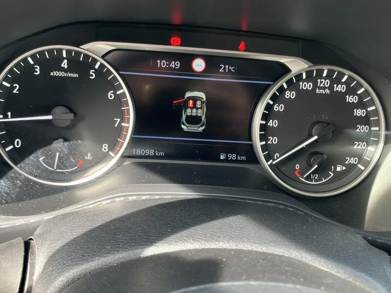 Nissan Juke DIG-T Acenta - foto 15