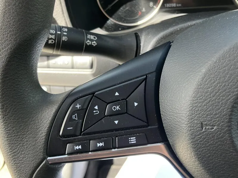 Nissan Juke DIG-T Acenta - foto 38