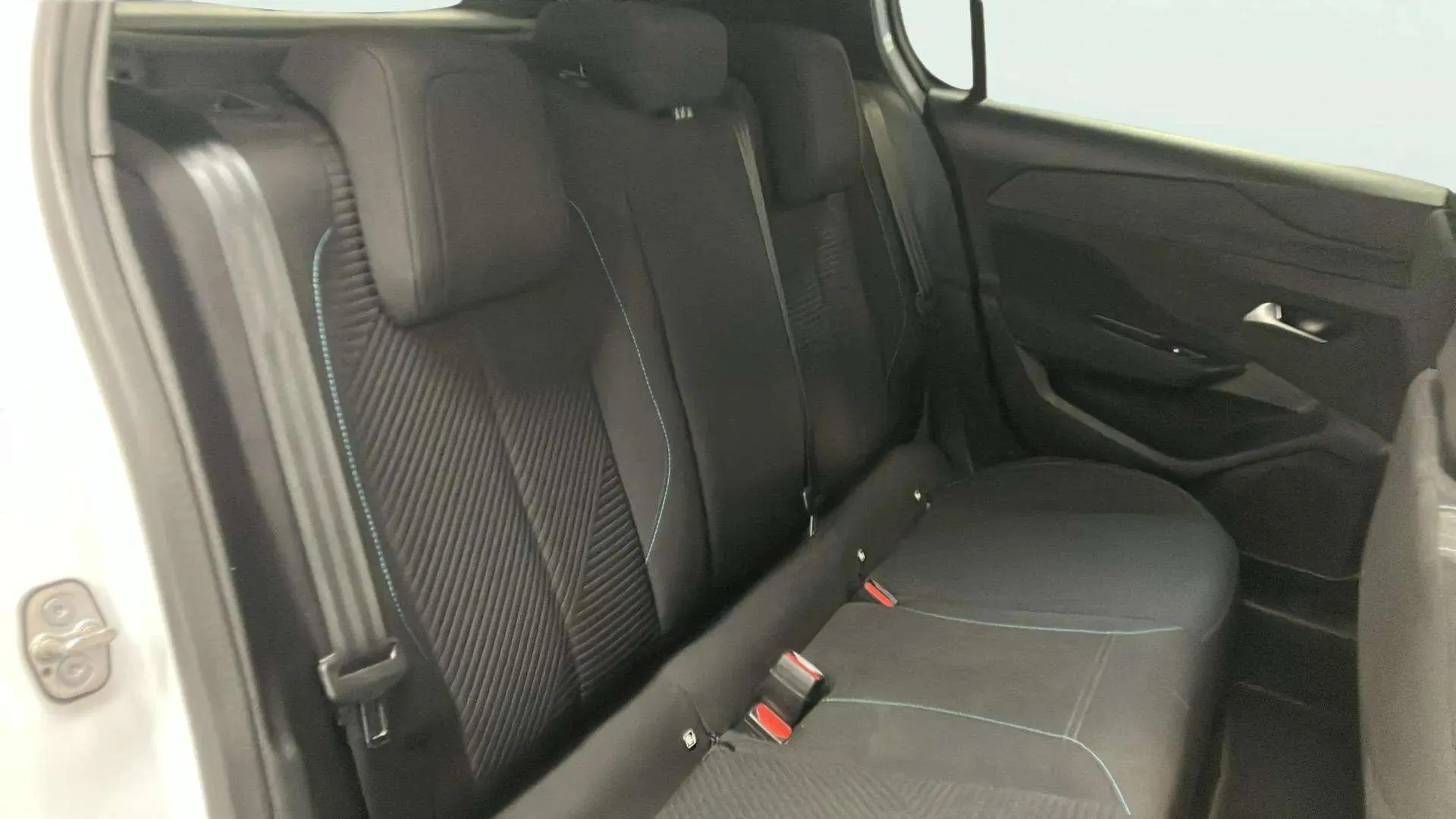Peugeot 308 Active PureTech 130 - foto 11