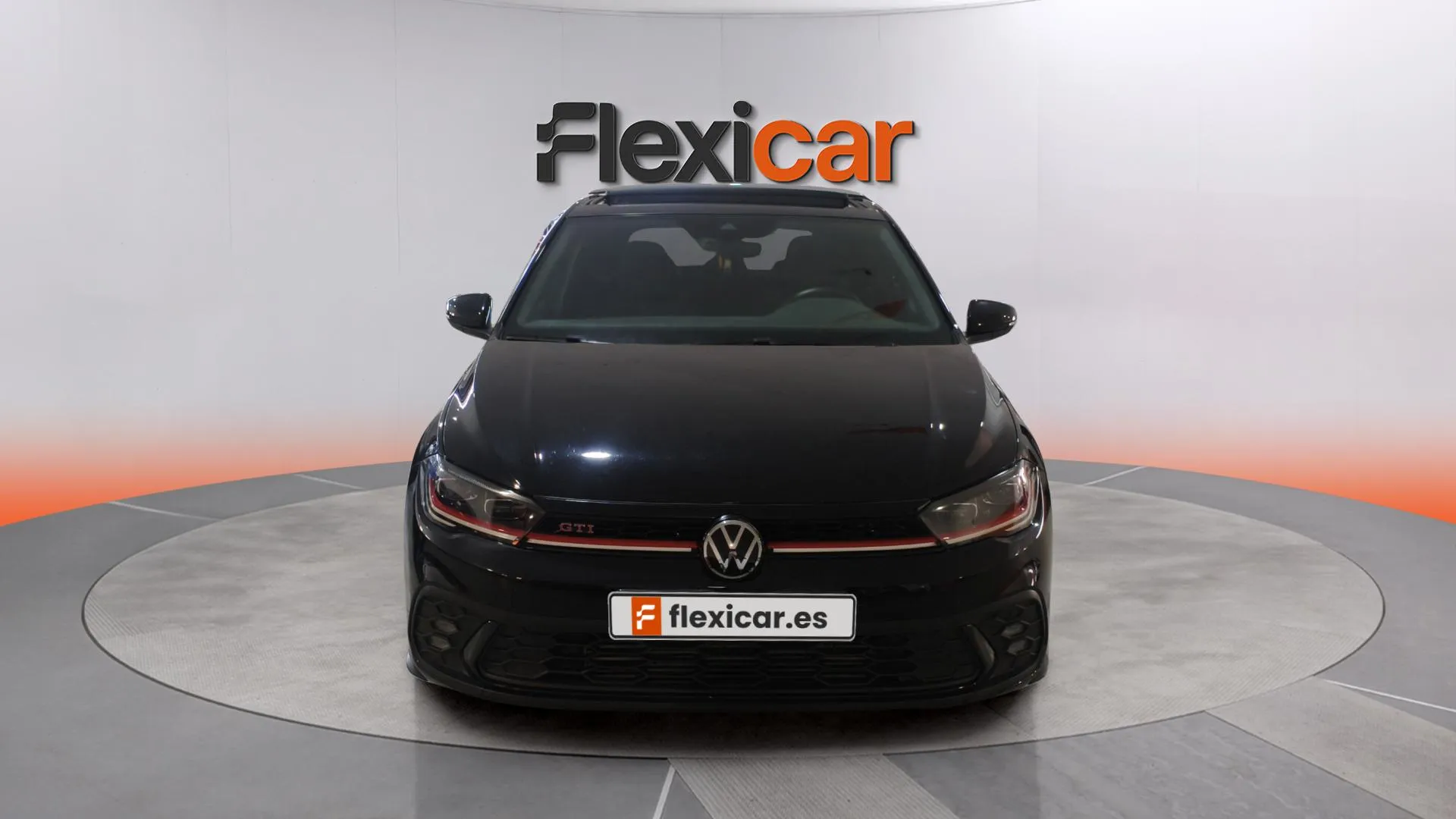Volkswagen Polo GTI 2.0 TSI DSG - foto 2