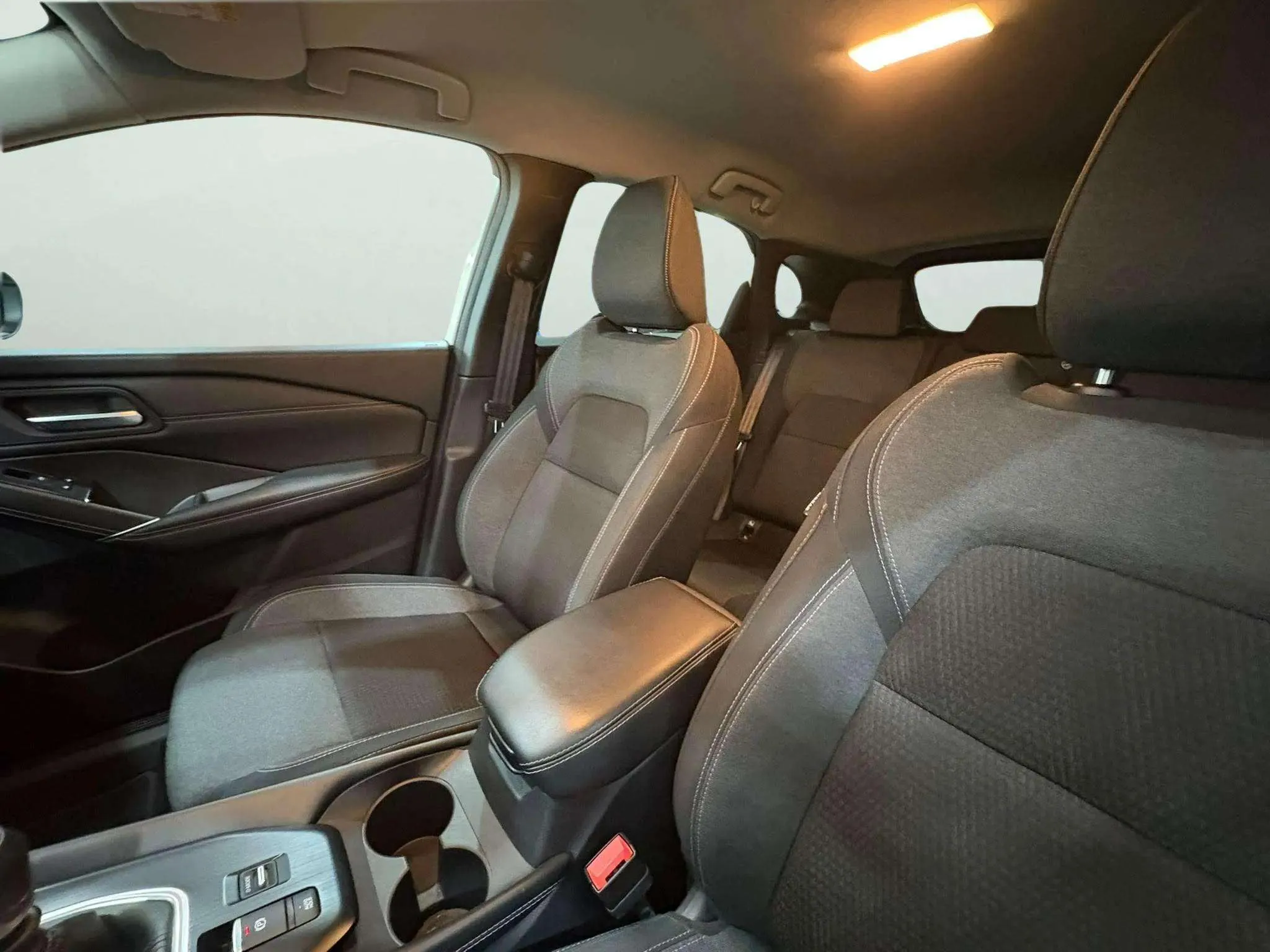 Nissan Qashqai DIG-T mHEV 4x2 Acenta - foto 17