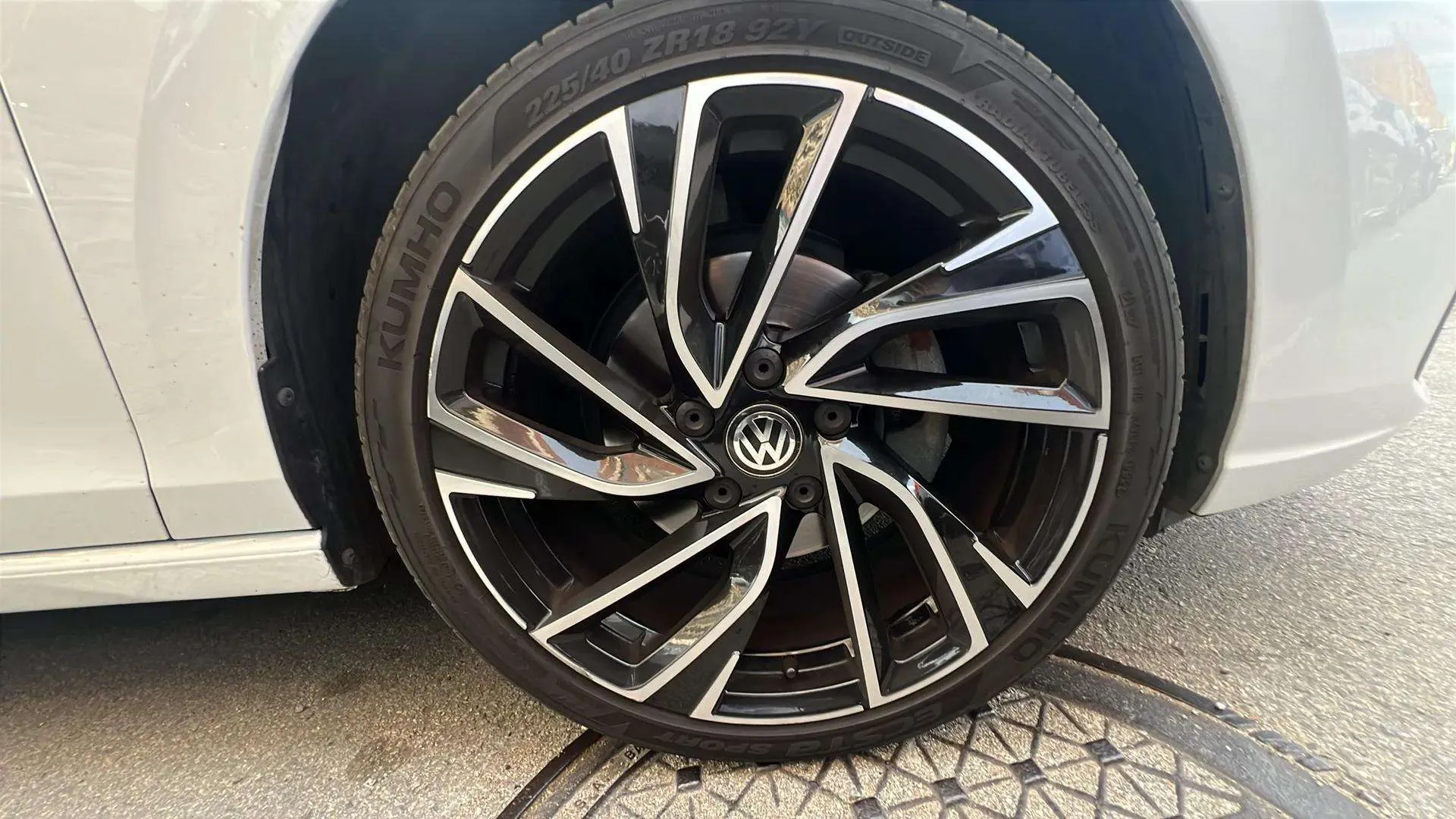 Volkswagen Golf 2.0 TDI DSG - foto 18