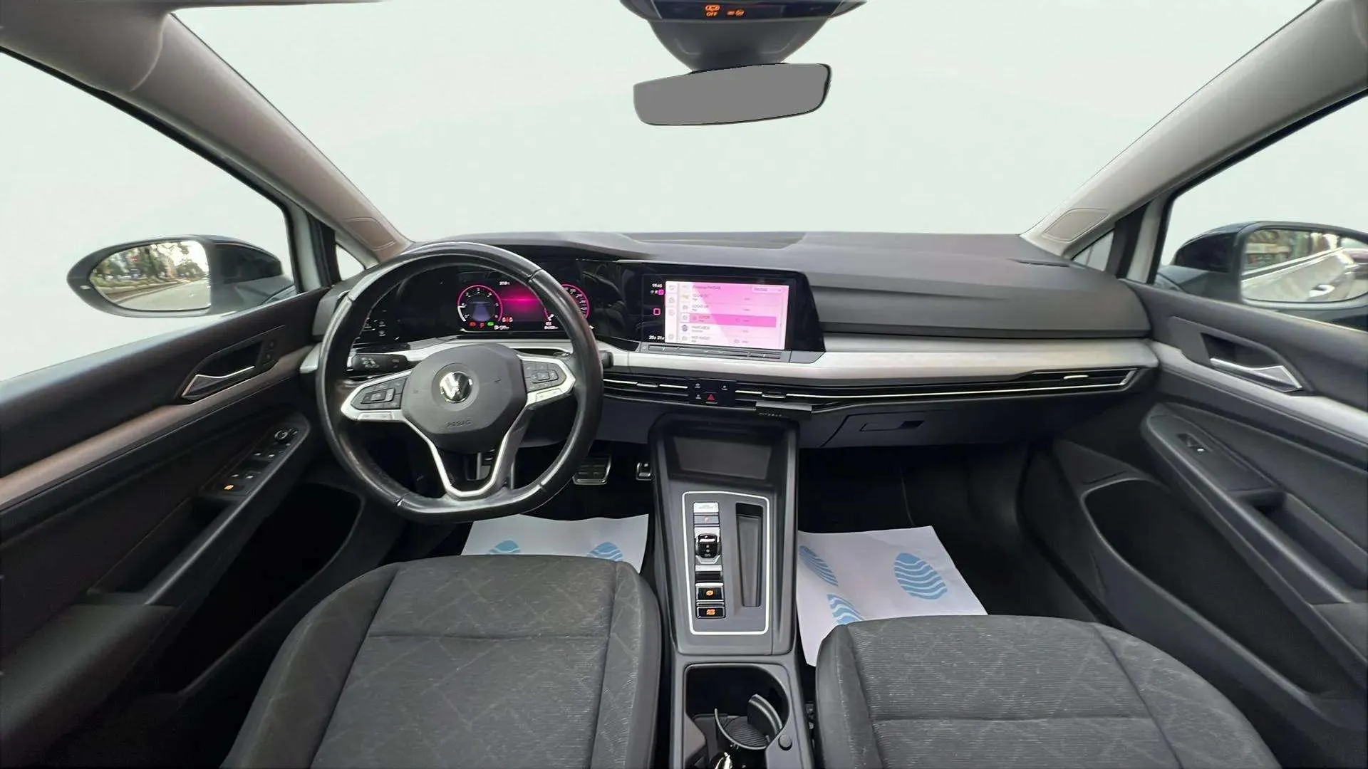 Volkswagen Golf 2.0 TDI DSG - foto 10