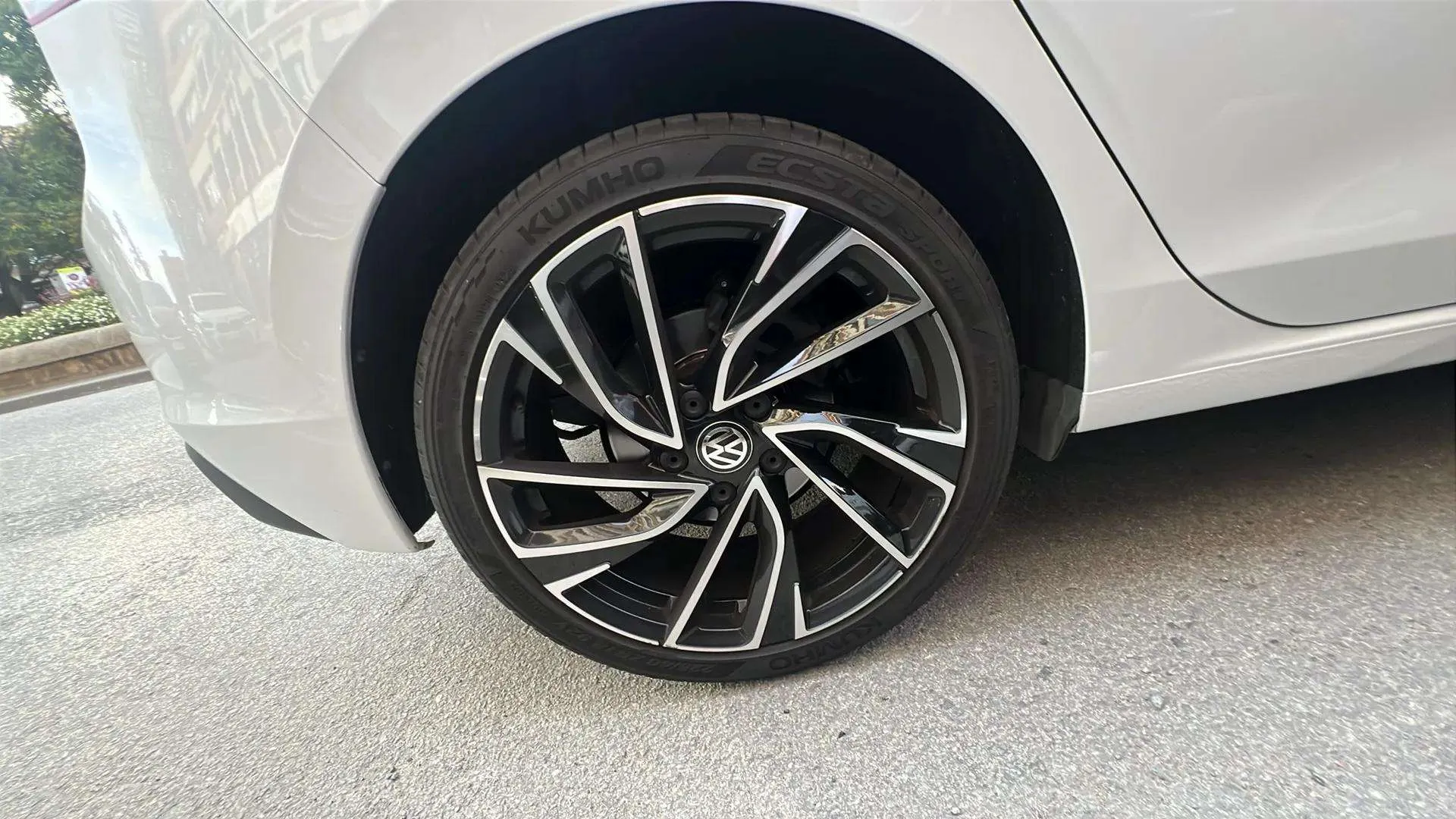 Volkswagen Golf 2.0 TDI DSG - foto 19